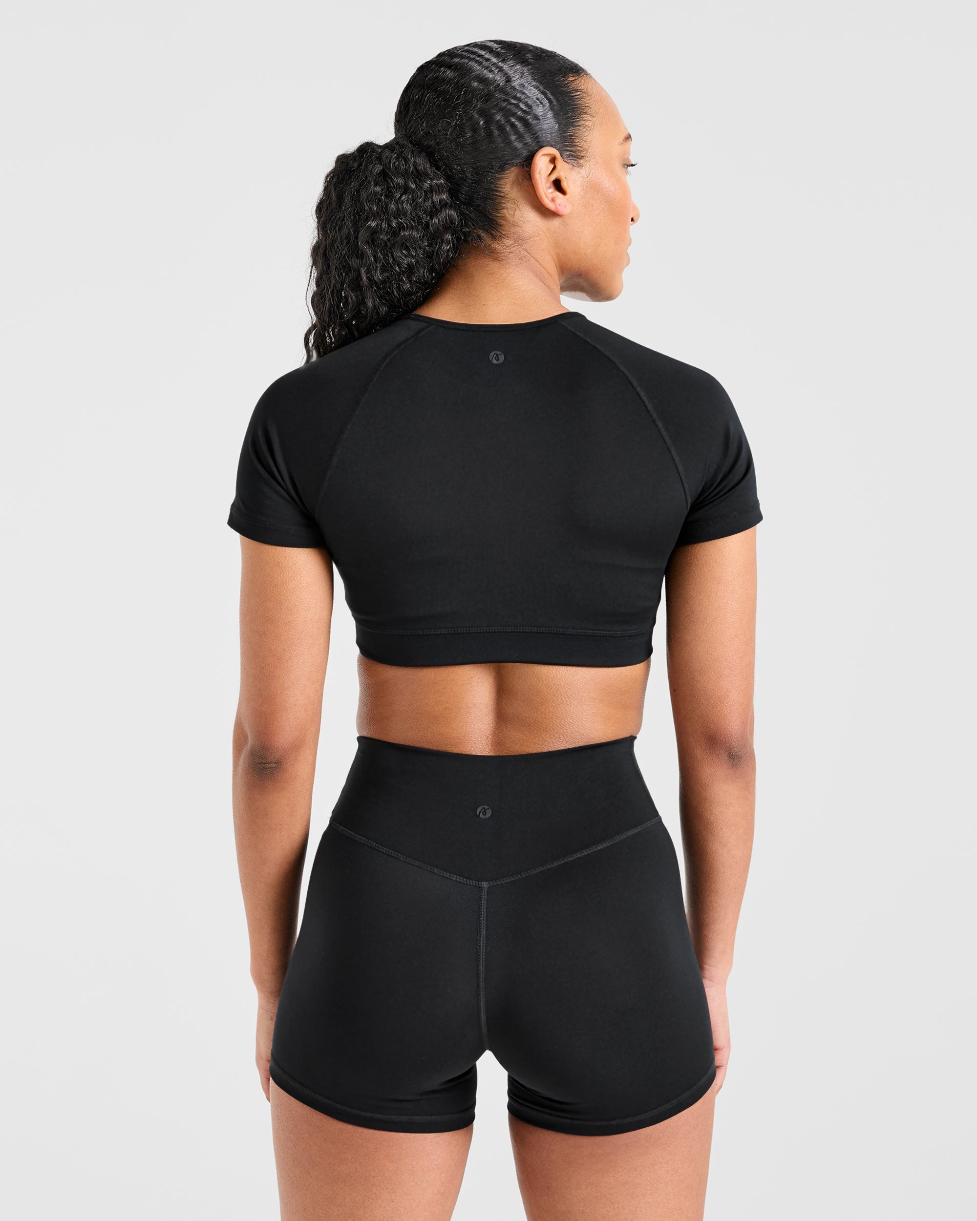 Crop Top Fundamental - Negro