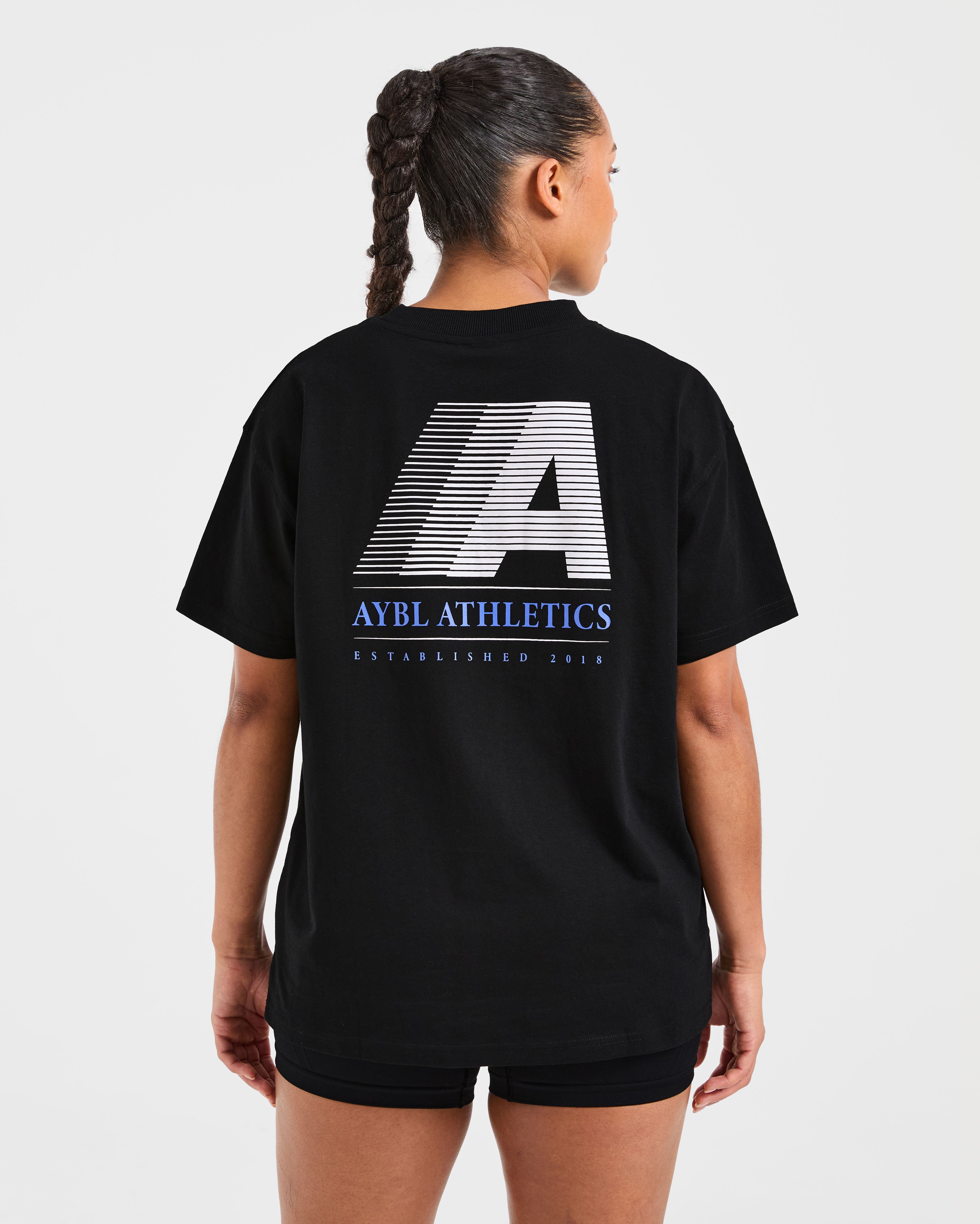 Camiseta Oversized Retro Athletics - Negro