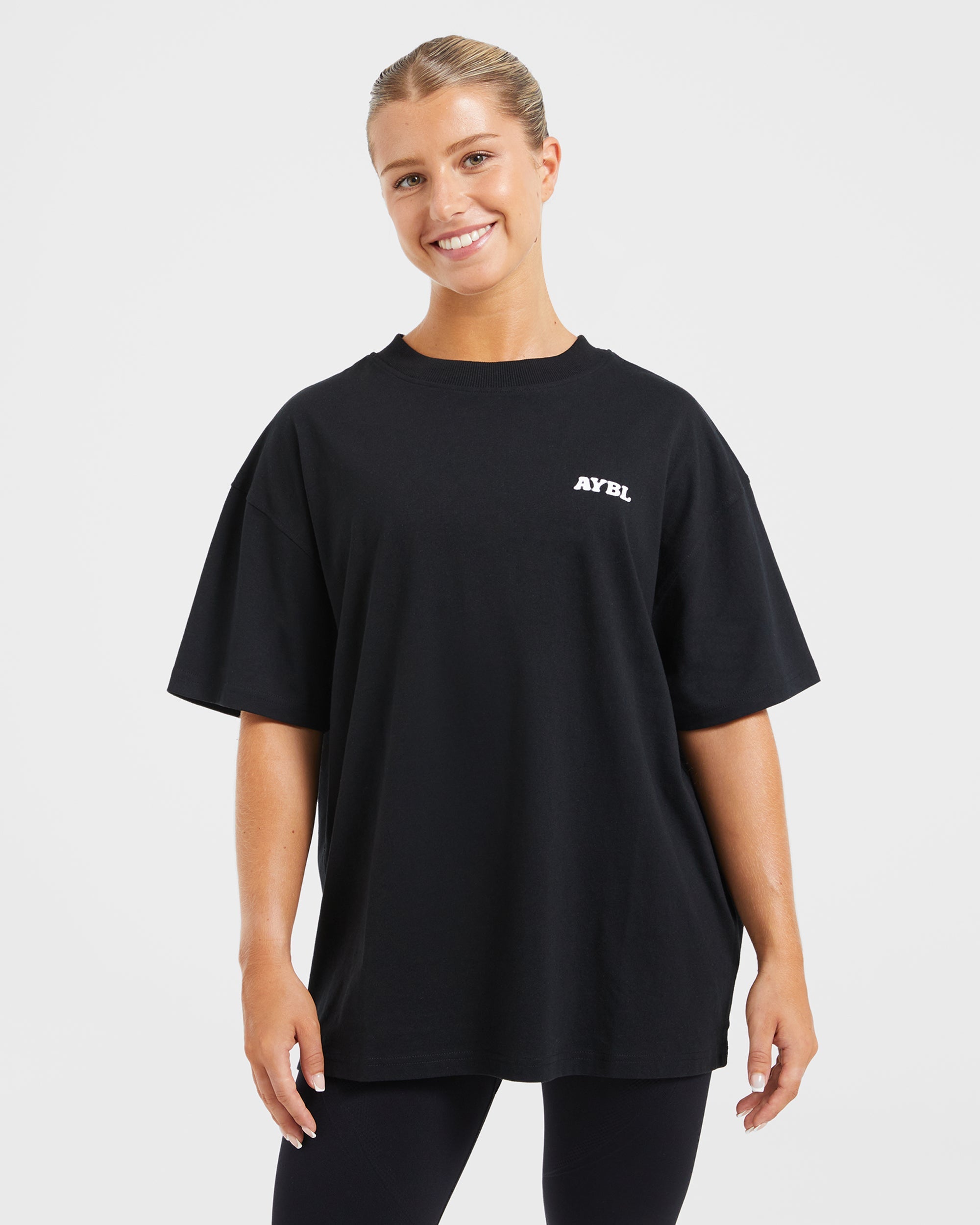 Camiseta Oversized Stronger You - Negro