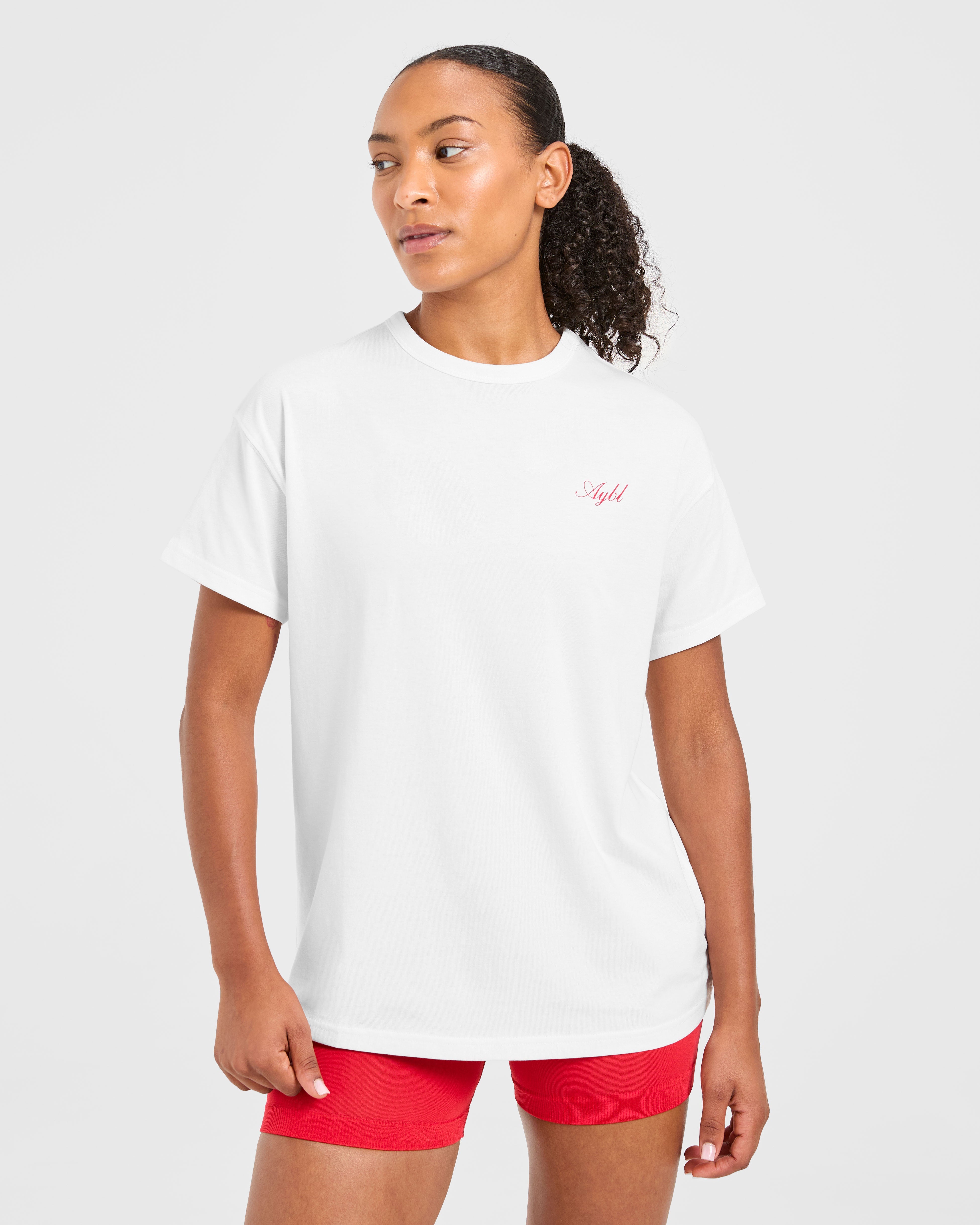 Camiseta Oversized del Departamento de Atletismo - Blanco/Rojo