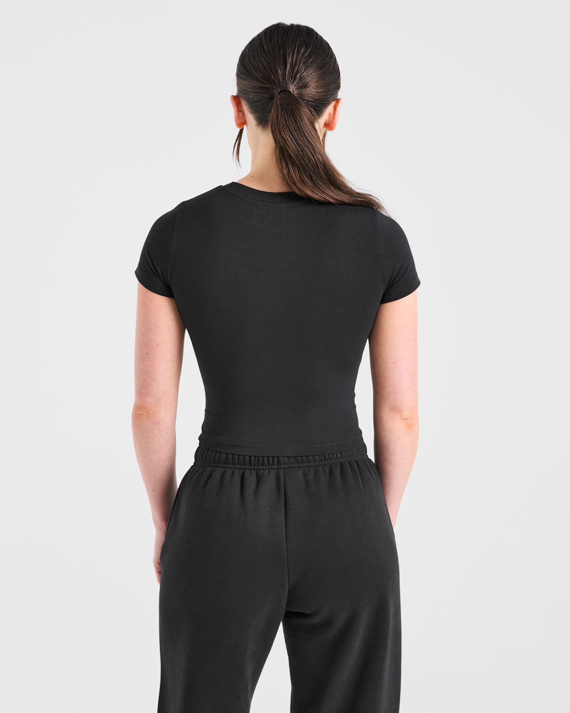 Solo una chica de gimnasio Baby Tee - Negro