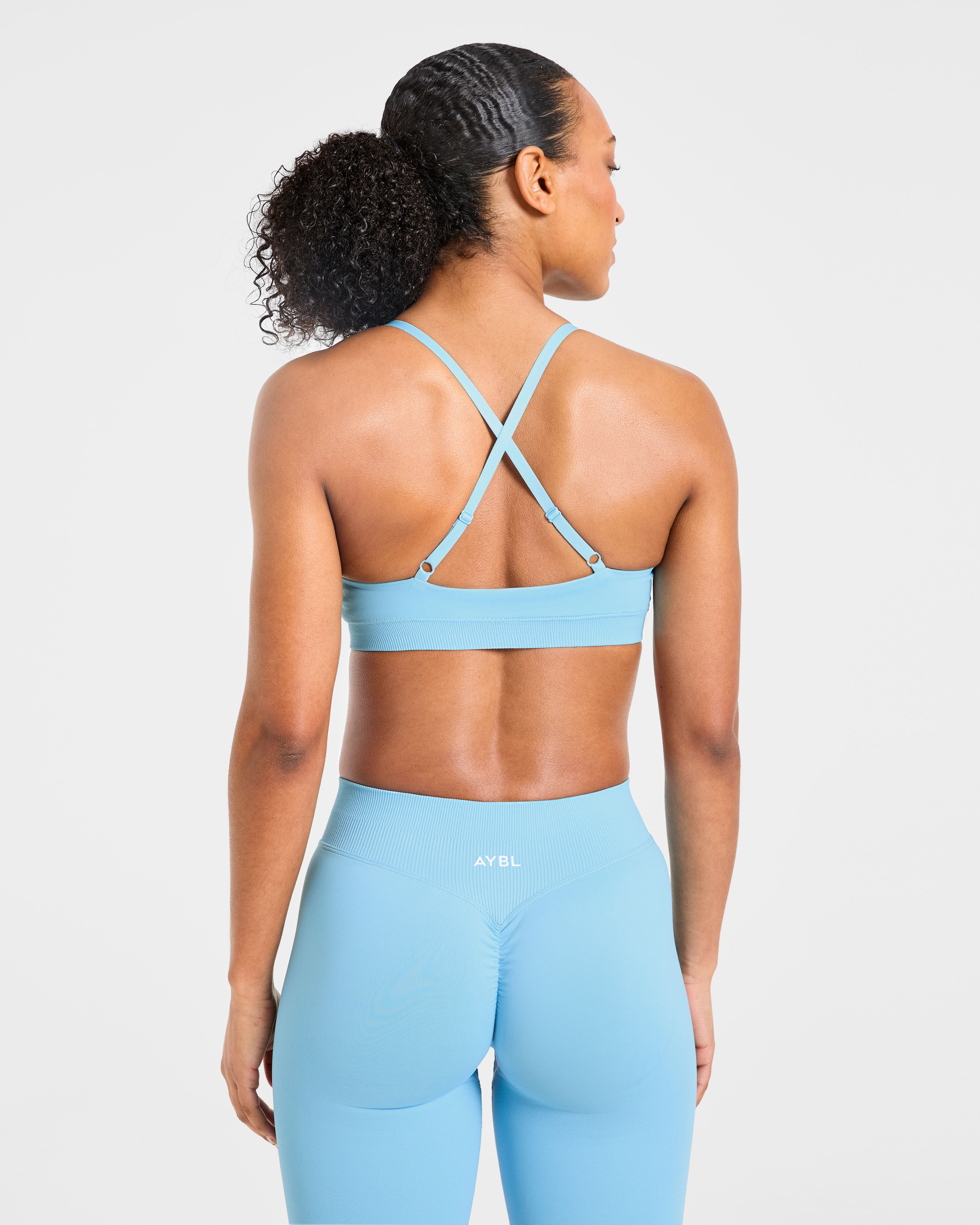 Sports Bra sin costuras Enhance - Azul polvo