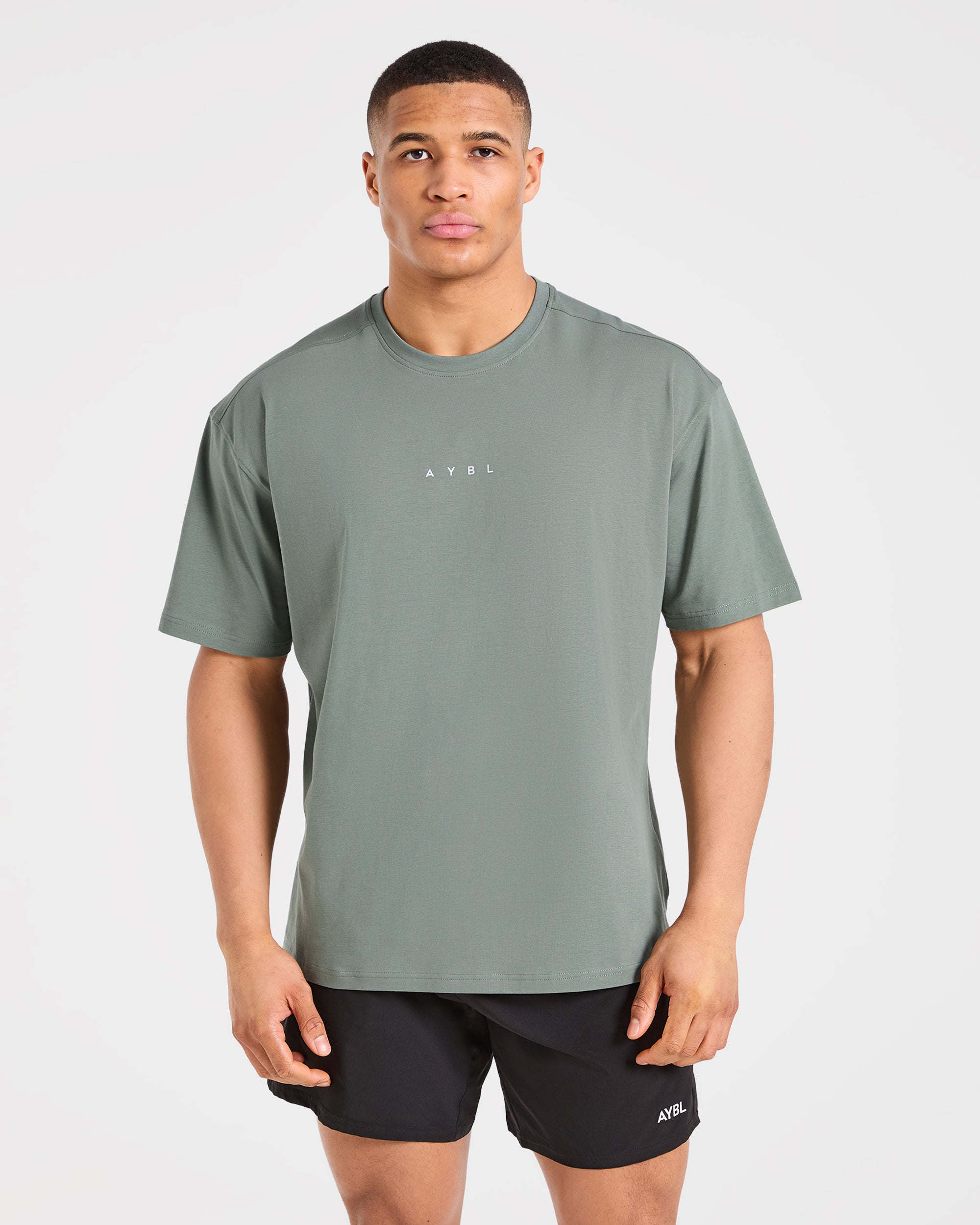 Camiseta Oversized Force - Sage Oscuro