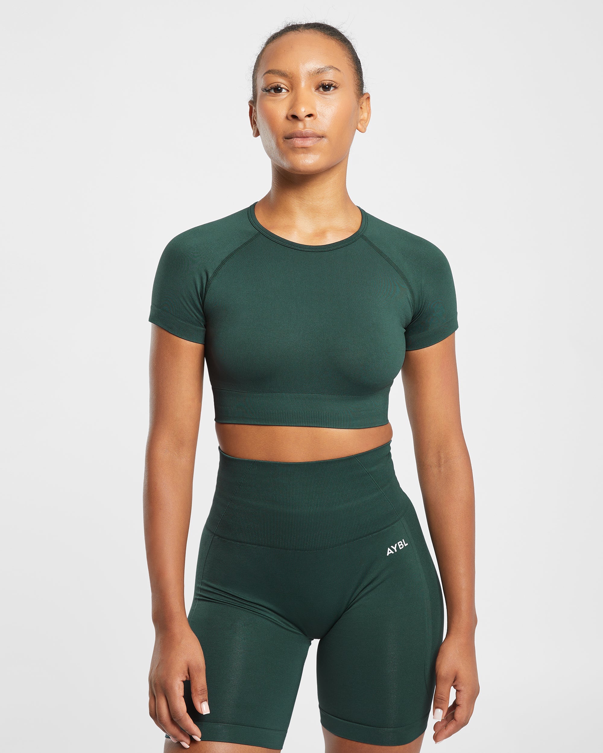 Empower Crop Top Sin Costuras - Verde Oscuro