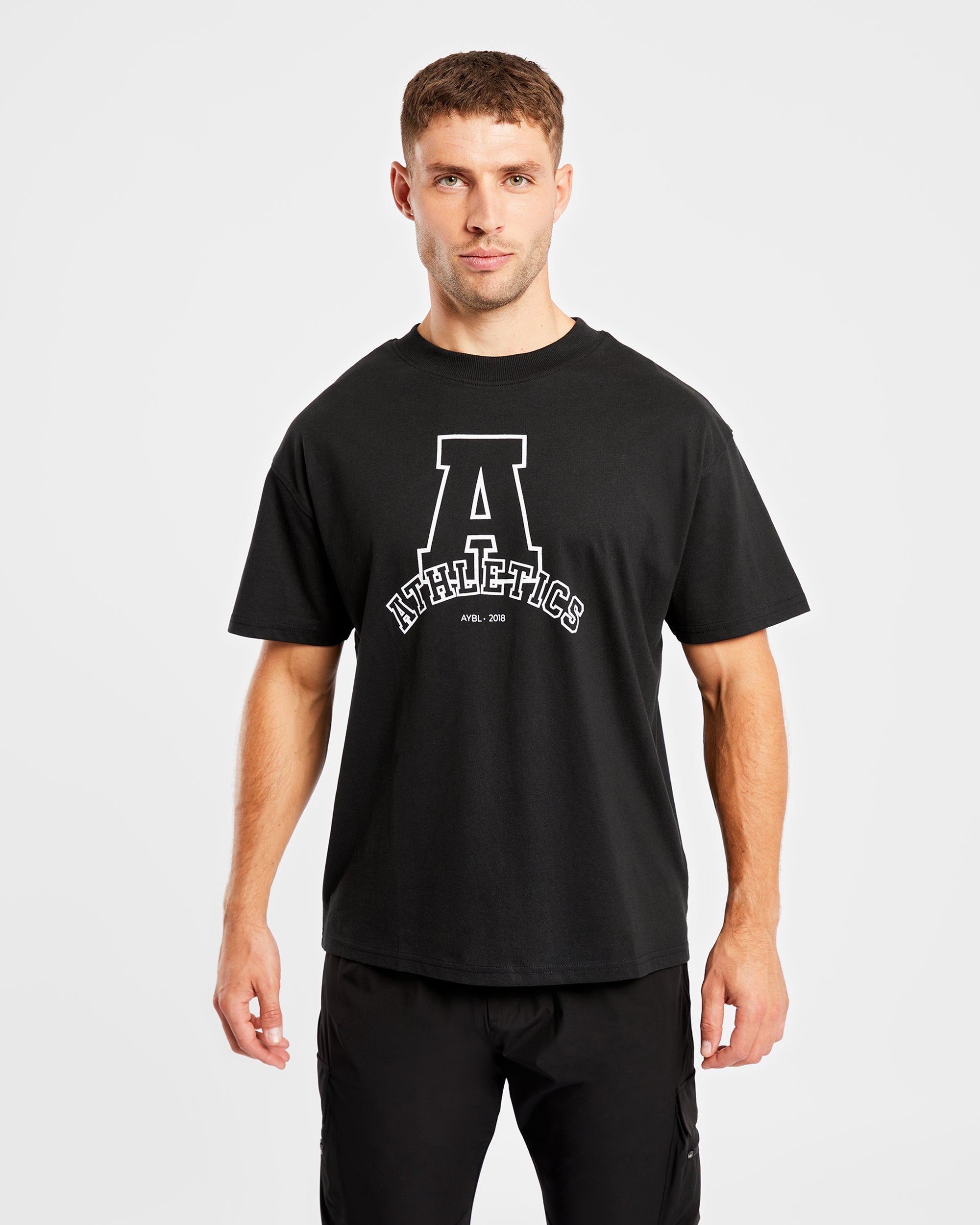 Camiseta Oversized de Varsity de Atletismo - Negro