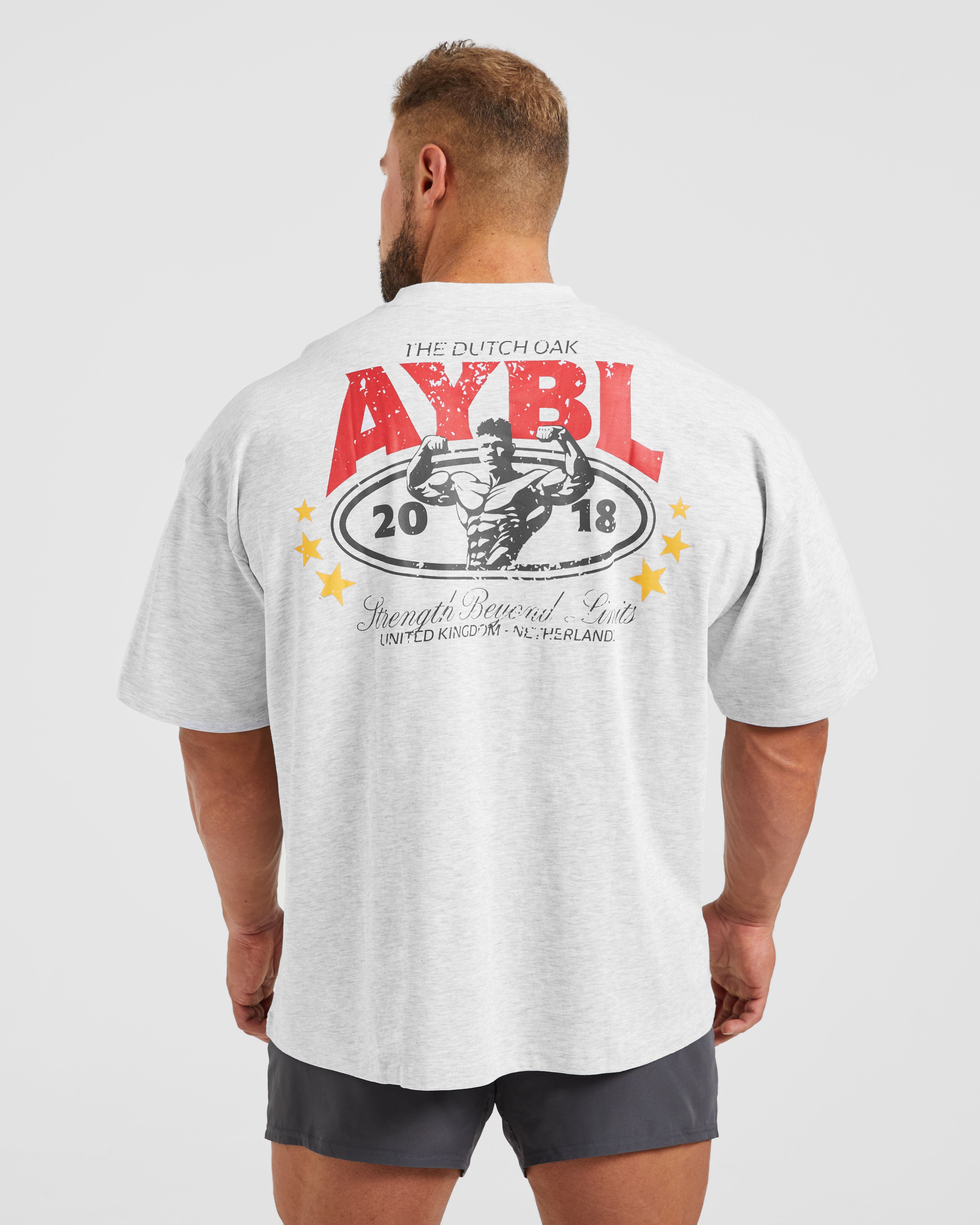 Camiseta Oversized Wesley Vissers X Beyond Limits - Gris Marfil