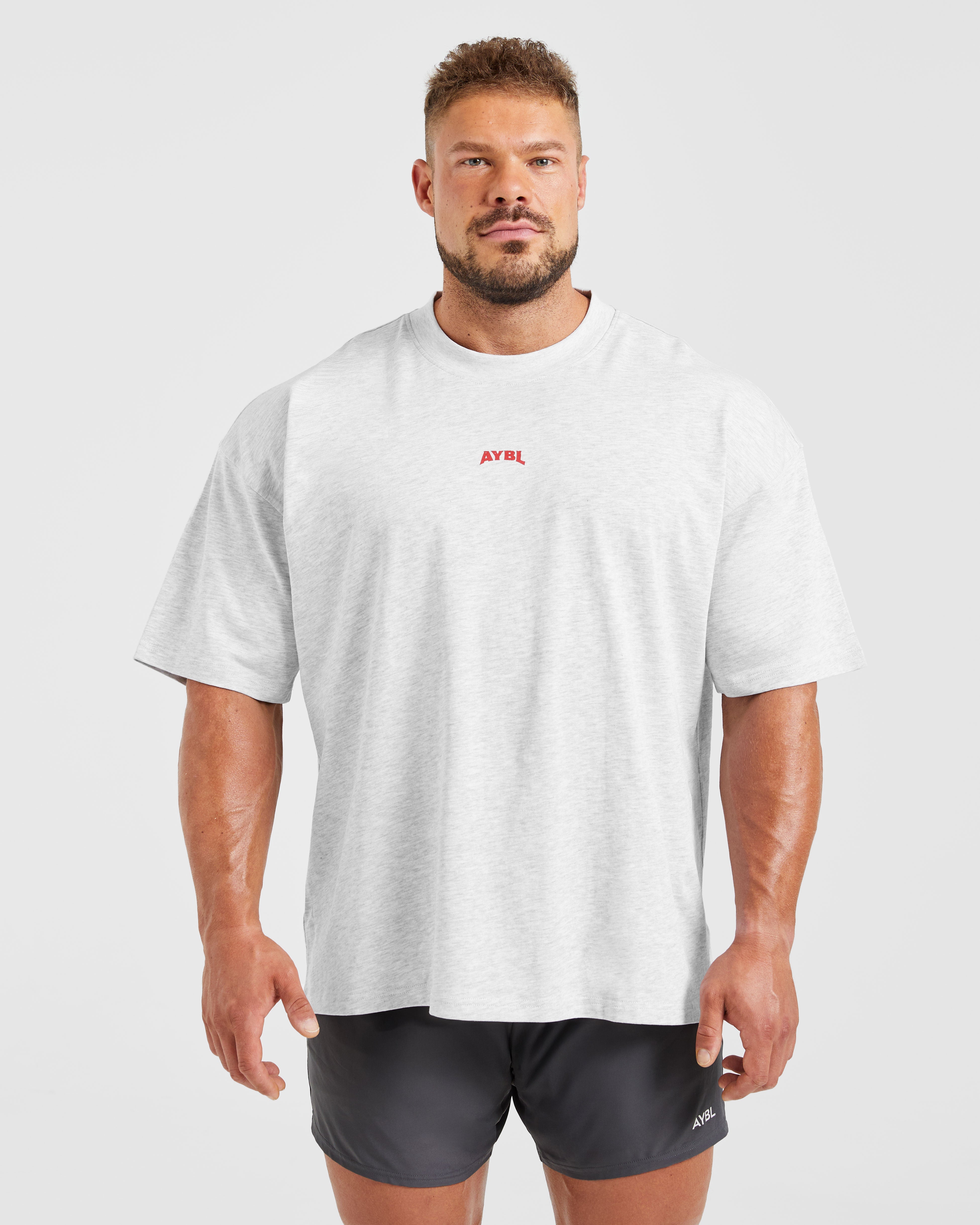Camiseta Oversized Wesley Vissers X Beyond Limits - Gris Marfil