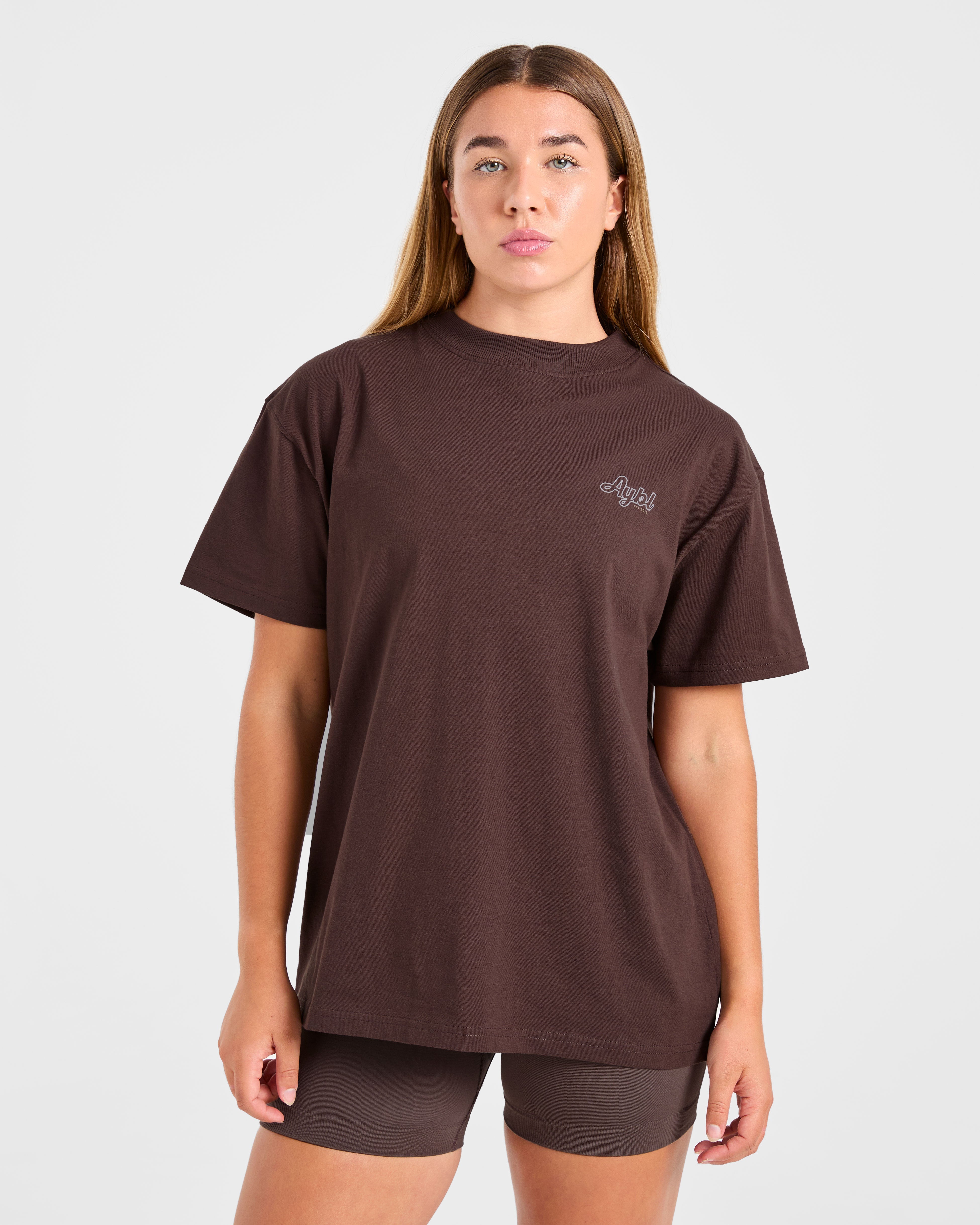 Camiseta Oversized de Bienestar Deportivo - Marrón