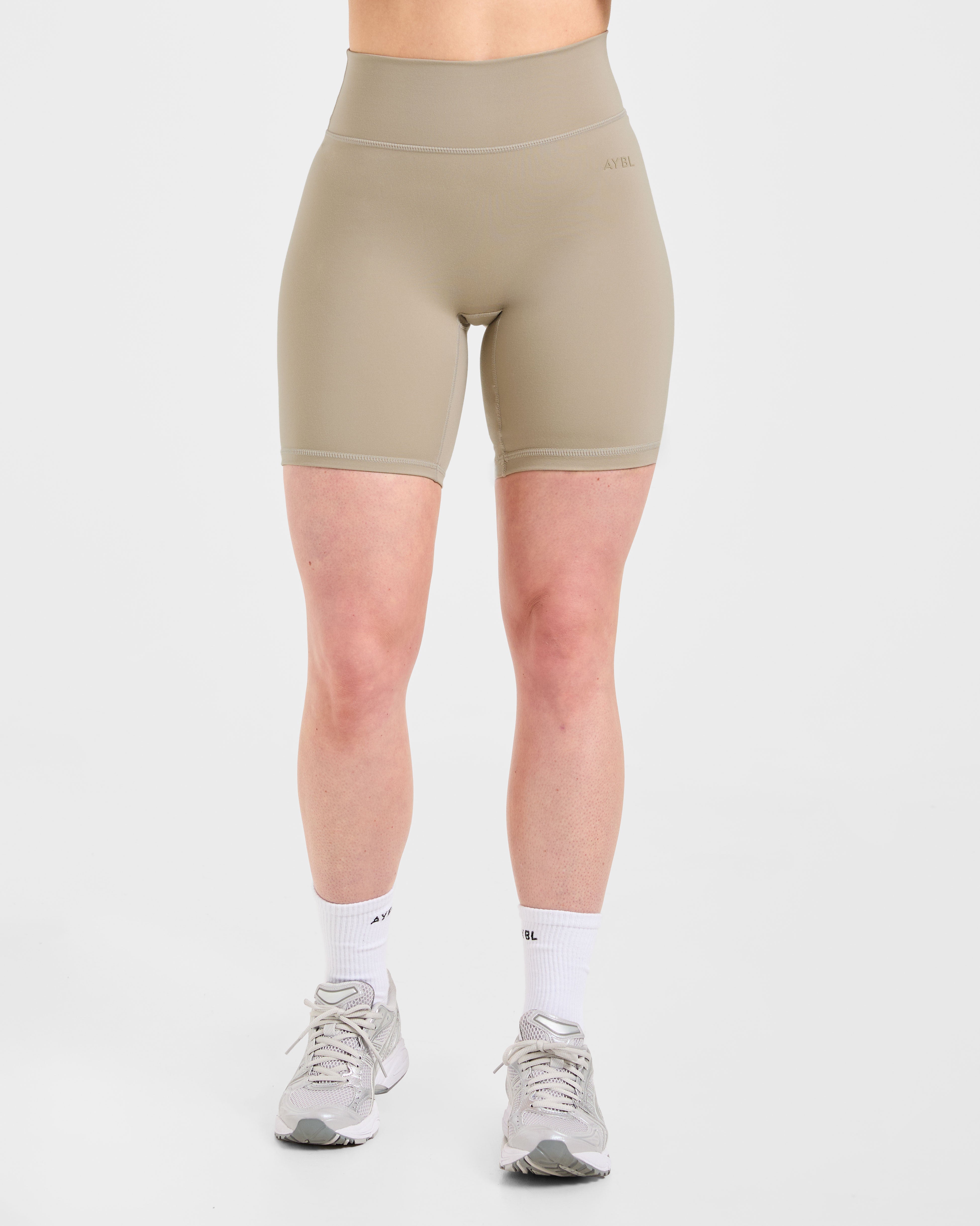 Pantalones cortos de ciclismo Staple - Taupe suave