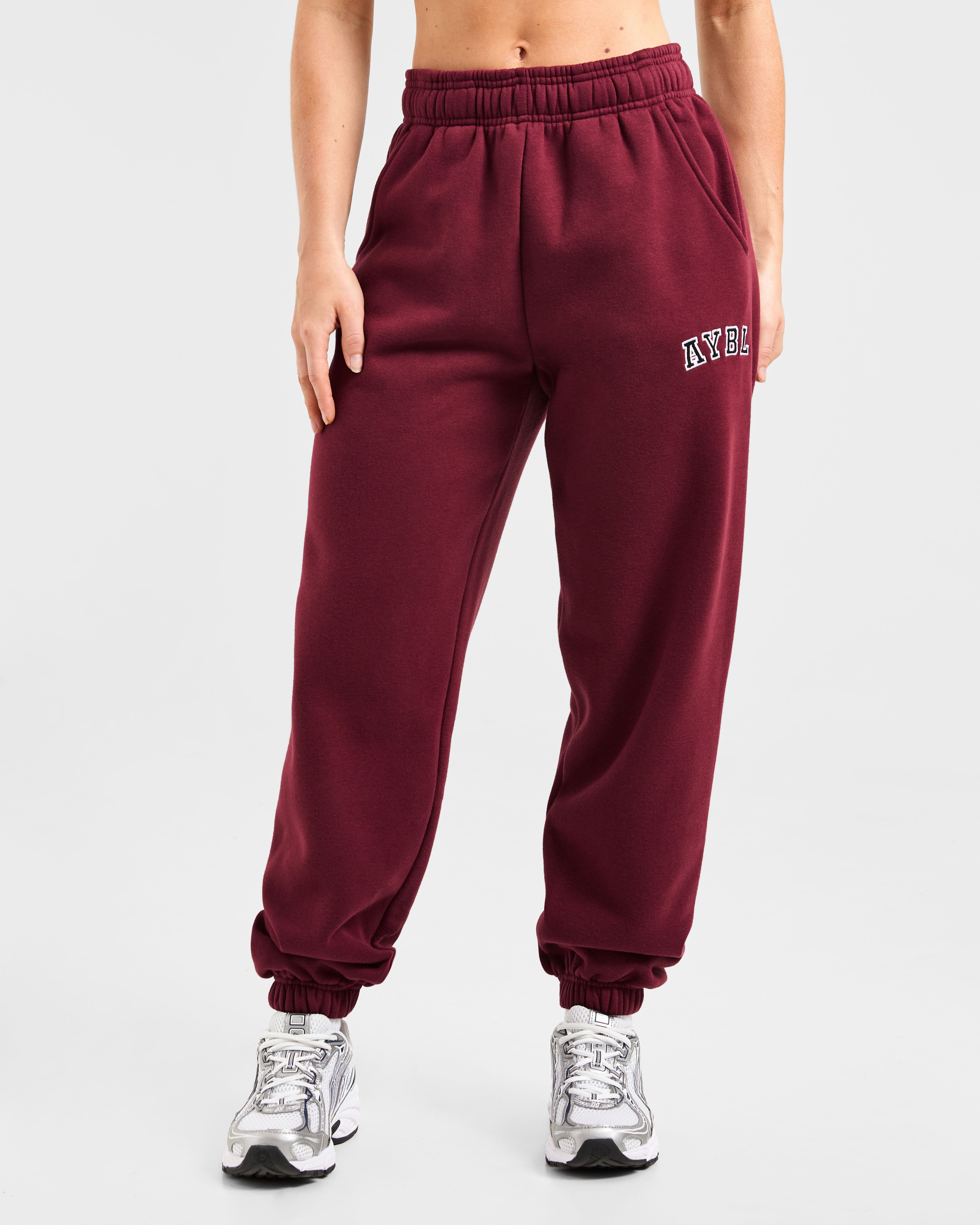 Pantalones Jogger Oversized Varsity 2.0 - Rojo Vino