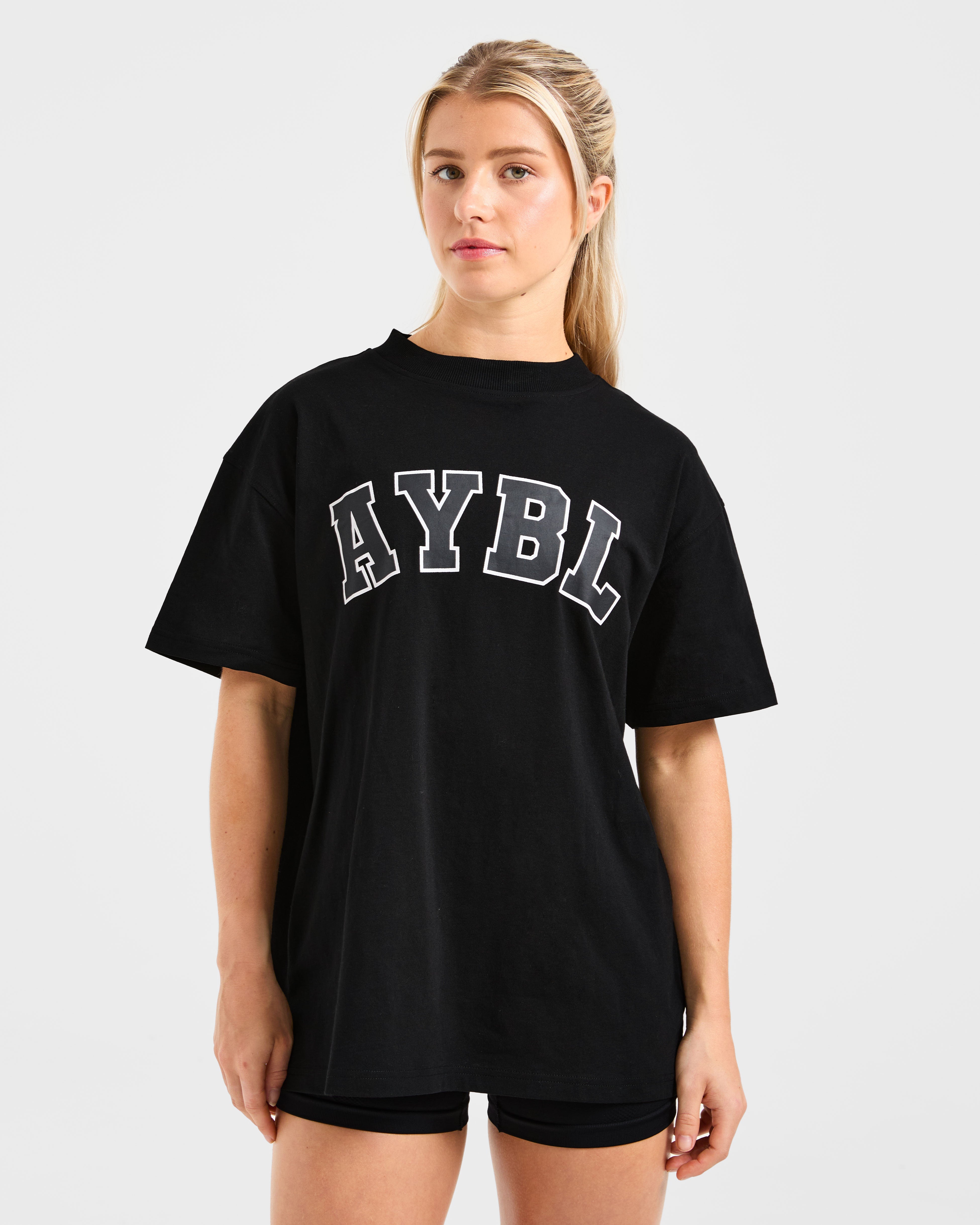 Camiseta Oversized Varsity 2.0 - Negro