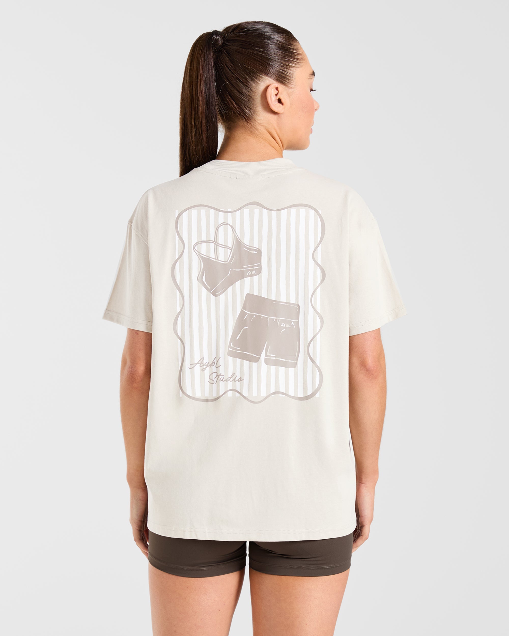 Camiseta Oversized de AYBL Studio - Beige Taupe