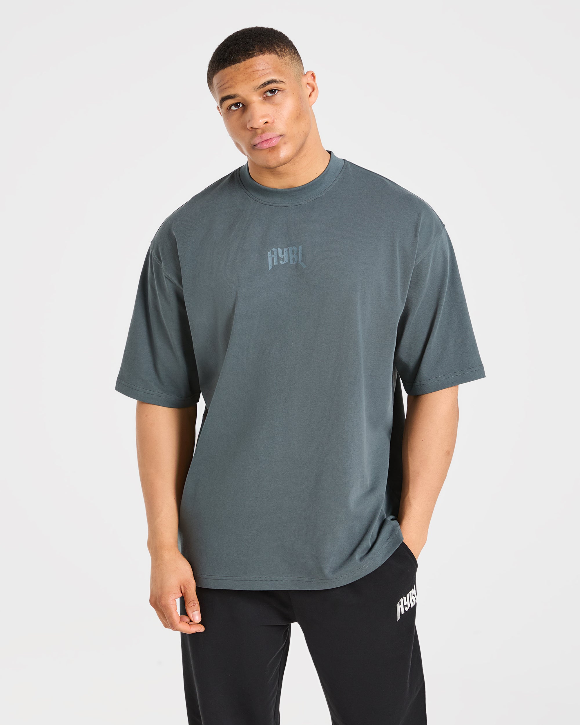 Camiseta Oversized Gótica para Levantamiento Pesado - Pizarra Hierro