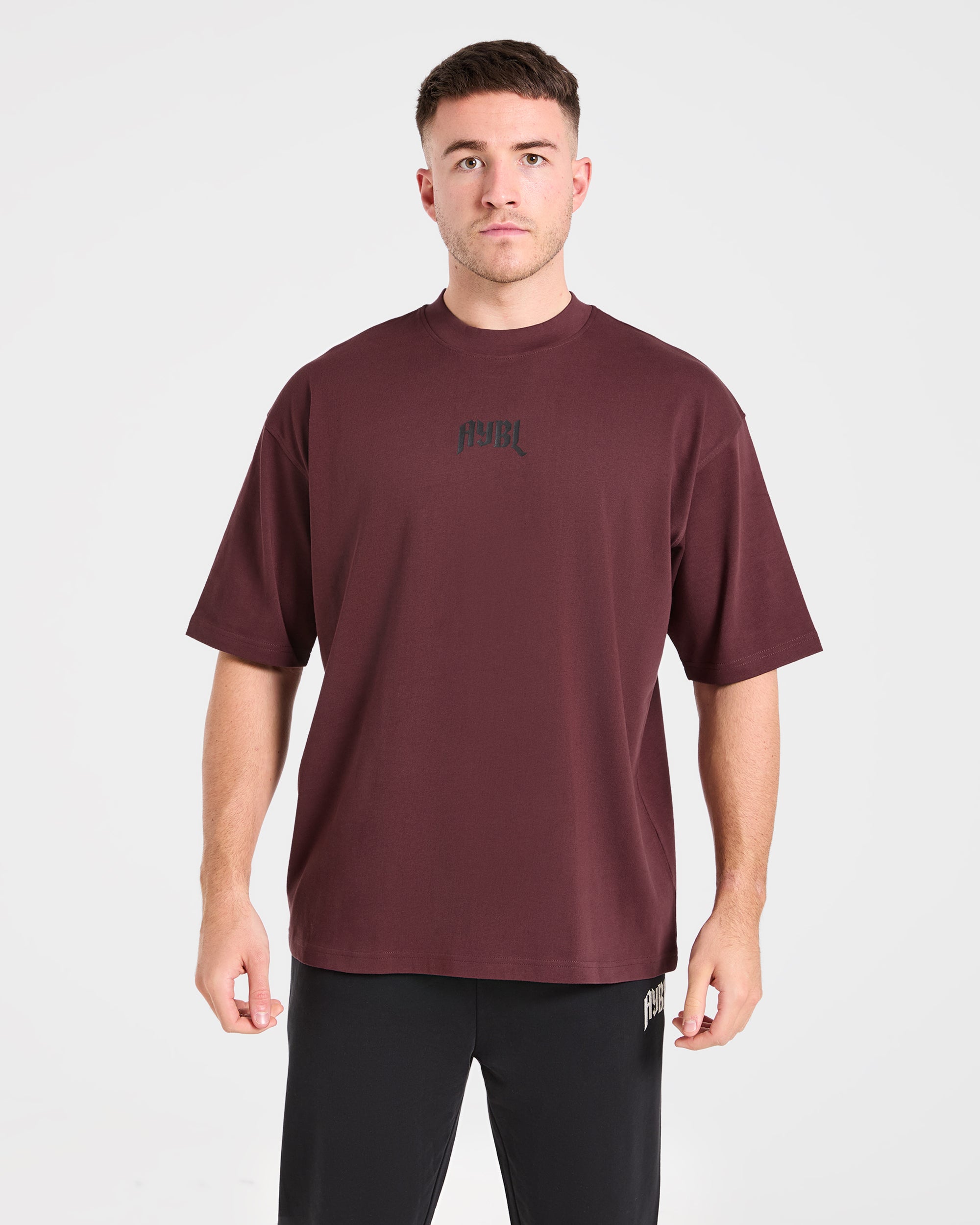 Camiseta Oversized Gótica para Levantamiento Pesado - Plumón Polvo/Negro