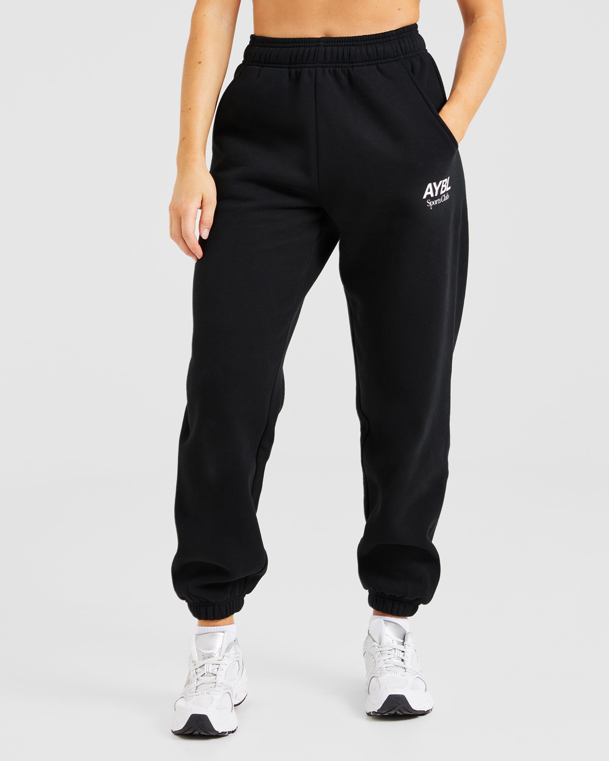 Pantalones Deportivos AYBL Sports Club Oversized - Negro/Blanco