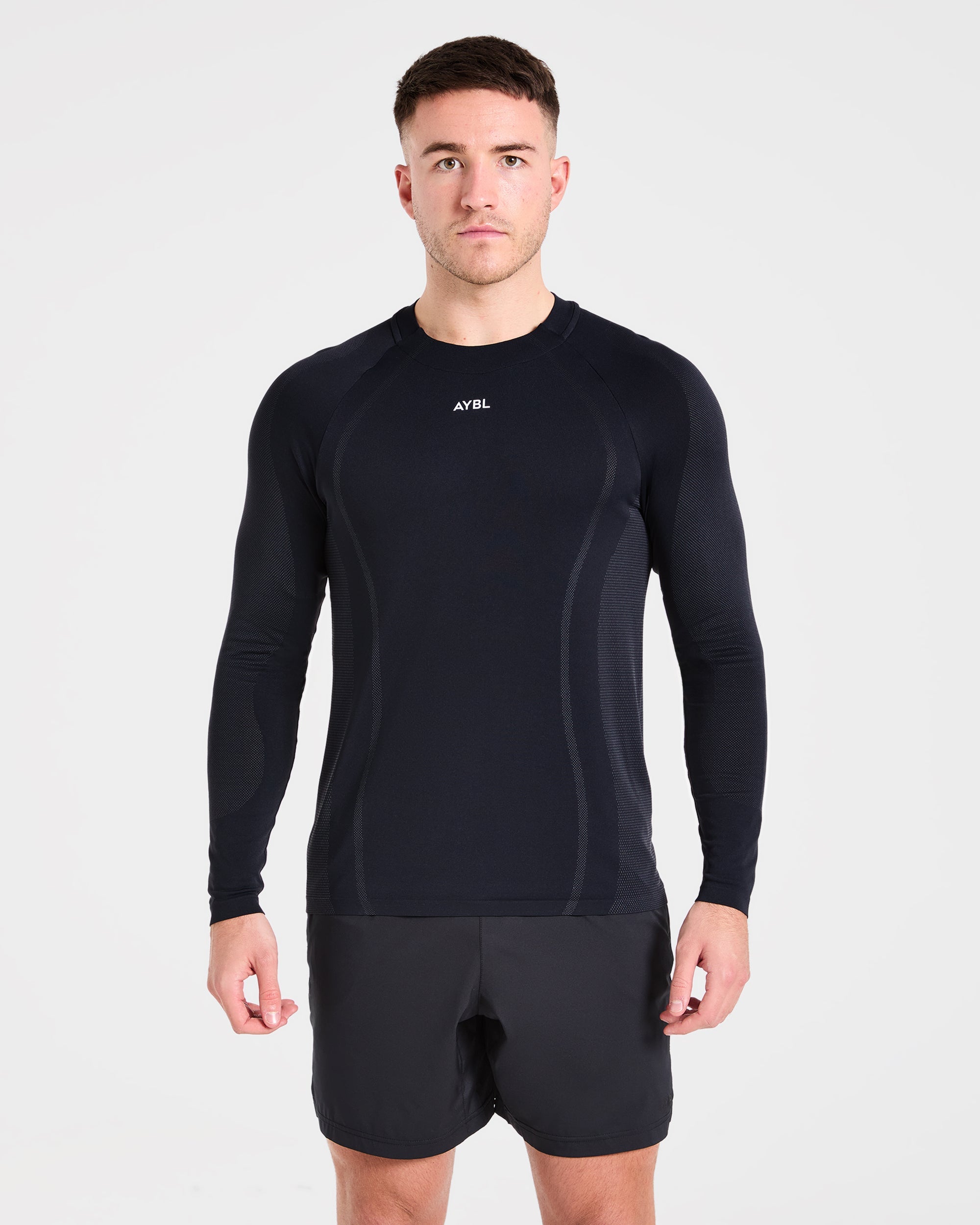 Attain Camiseta de Manga Larga Sin Costuras - Negro