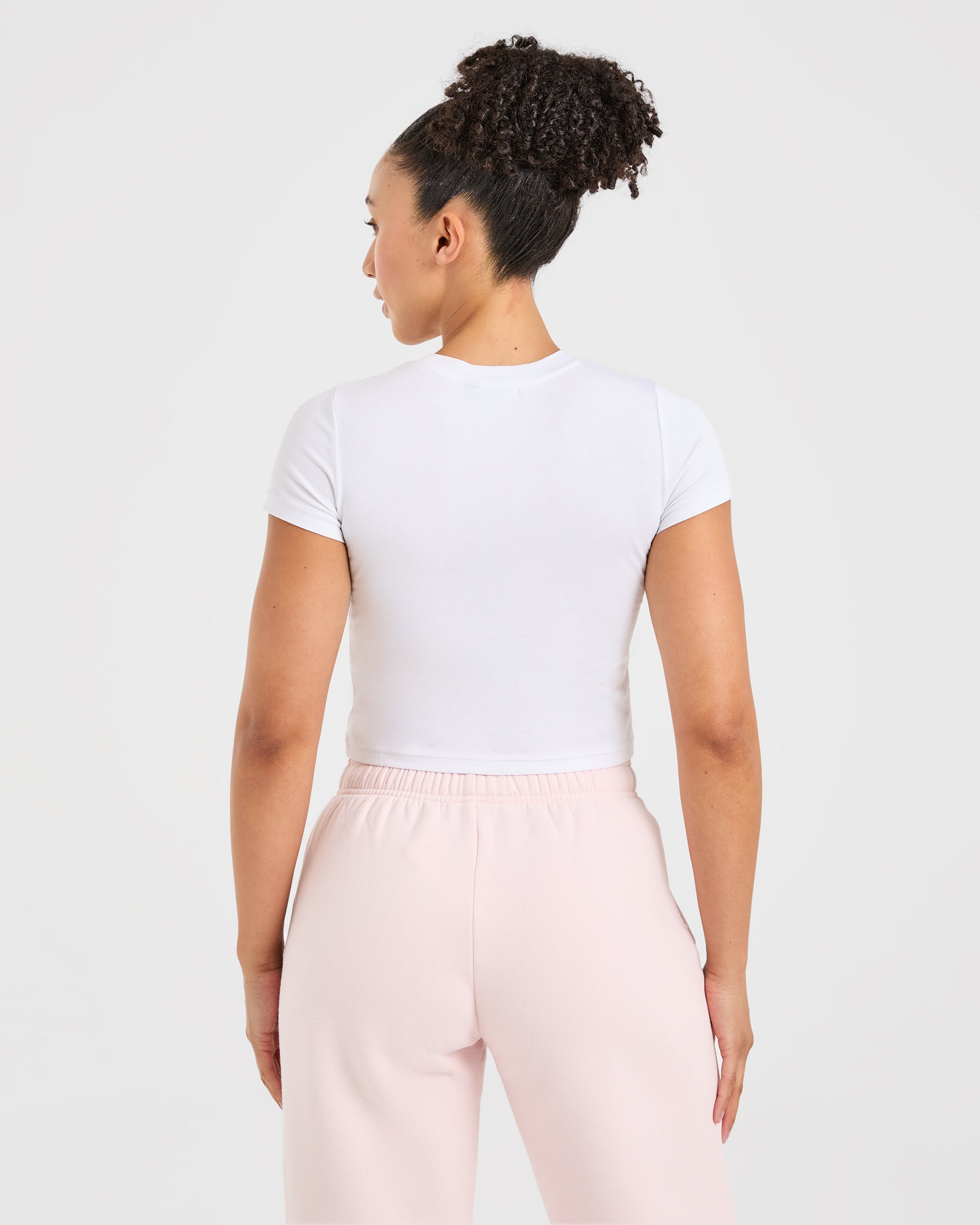 Just a Gym Girl Baby Tee - Blanco/Rojo