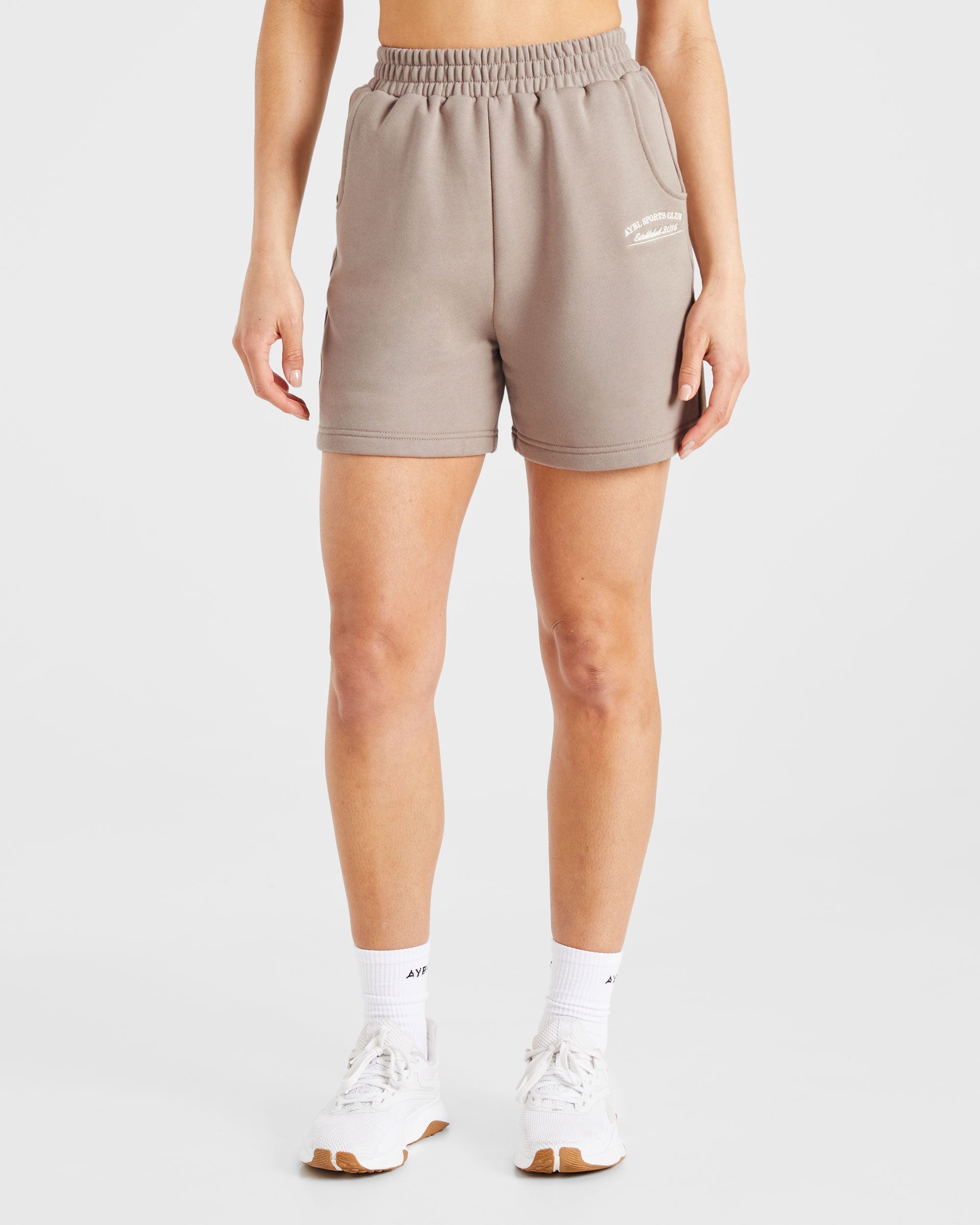 Pantalones Cortos Courtside - Mocha