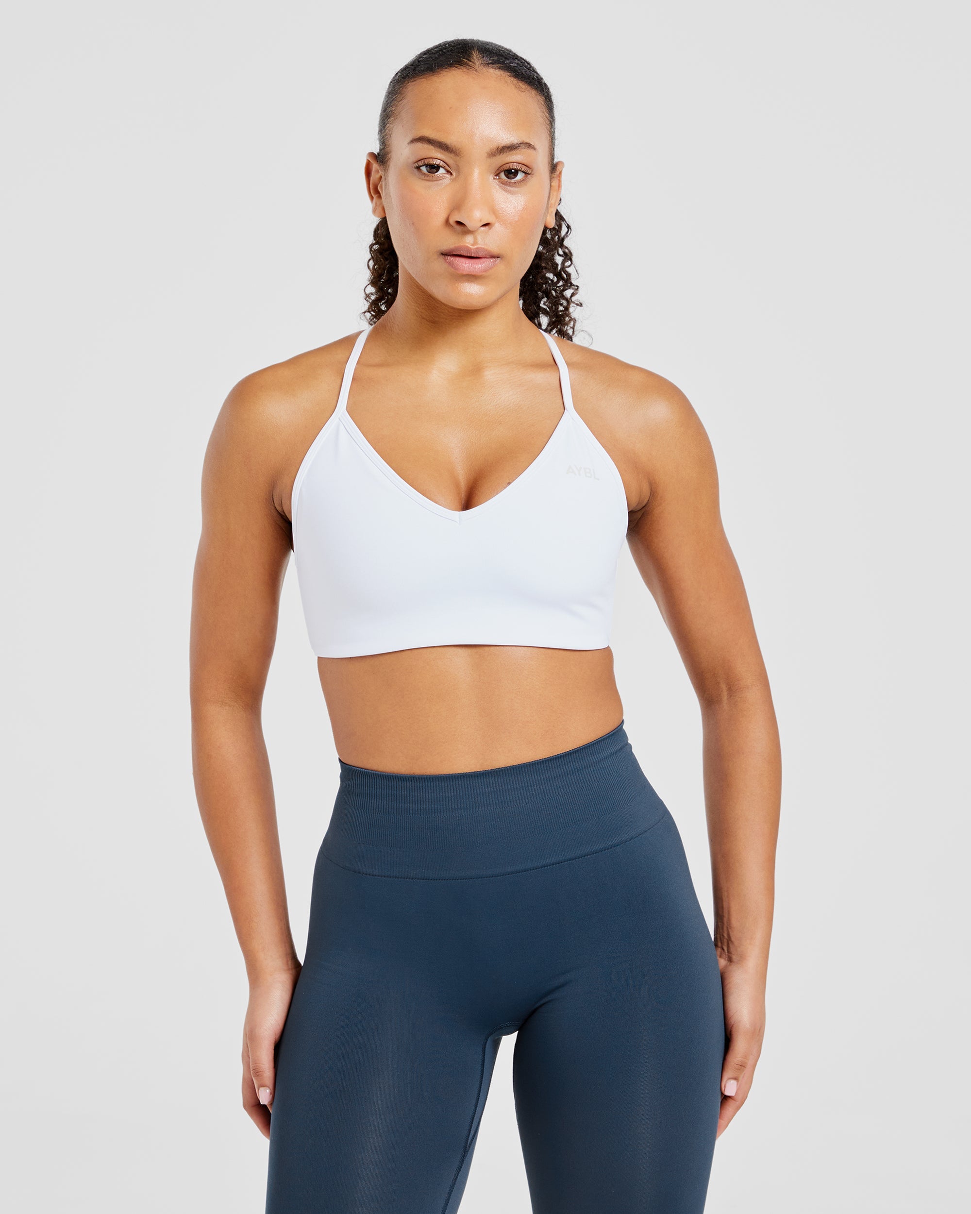 Essential Crossback Sports Bra - Blanco