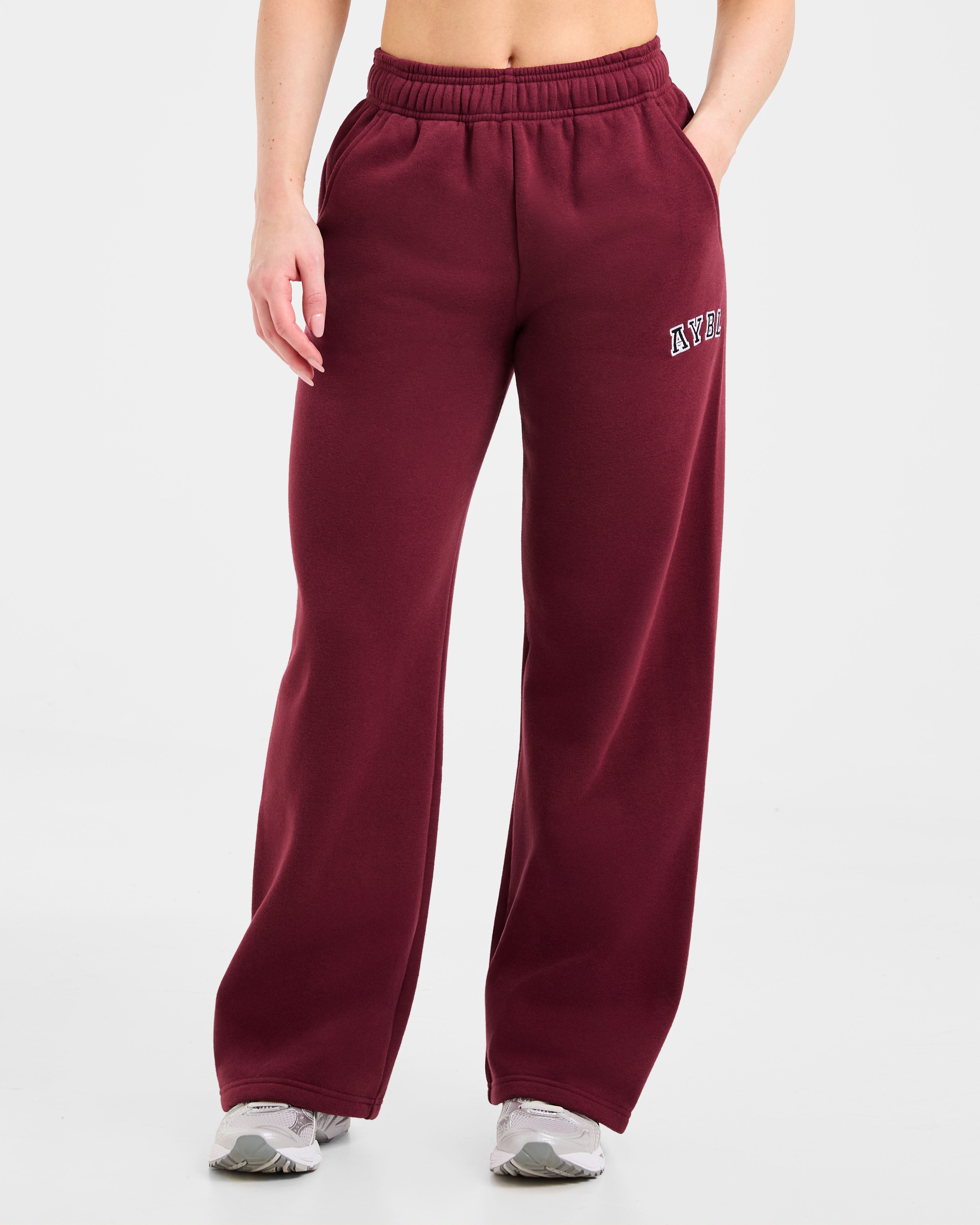 Jogger de pierna recta Varsity 2.0 con corte amplio - Vino tinto