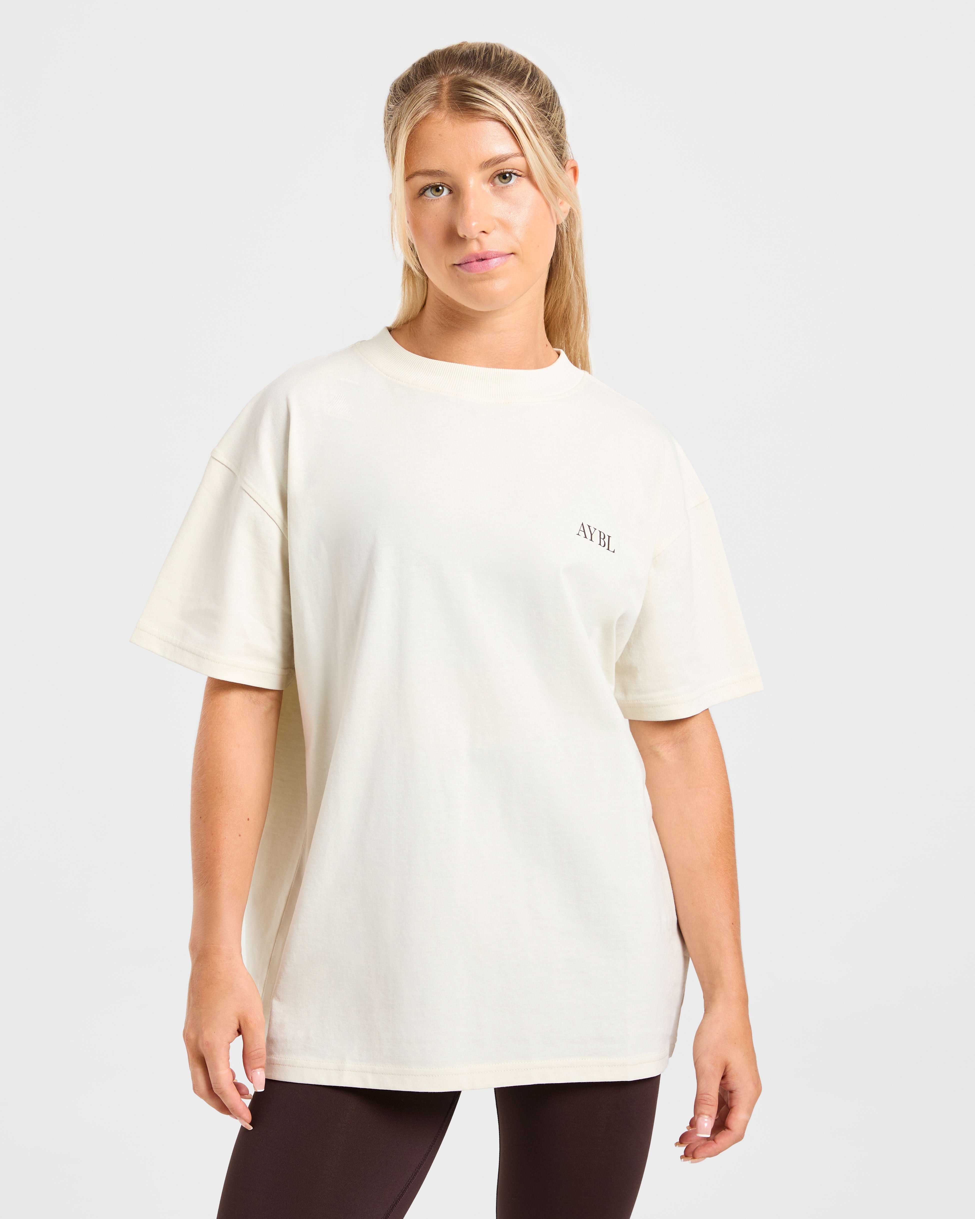 Camiseta Oversized Body, Mind, You - Beige/Marrón