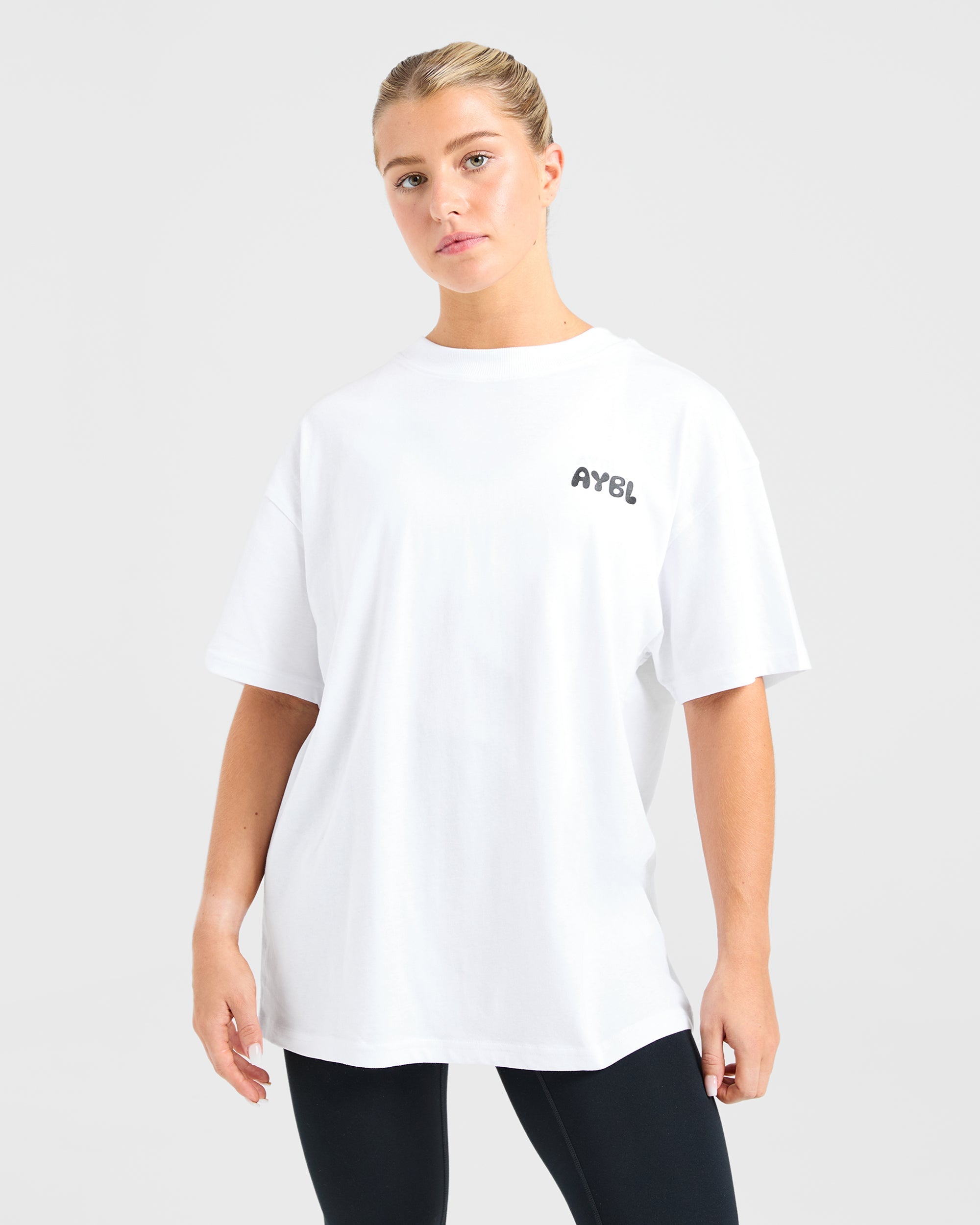 Camiseta Oversized Mind Over Matter V2 - Blanco
