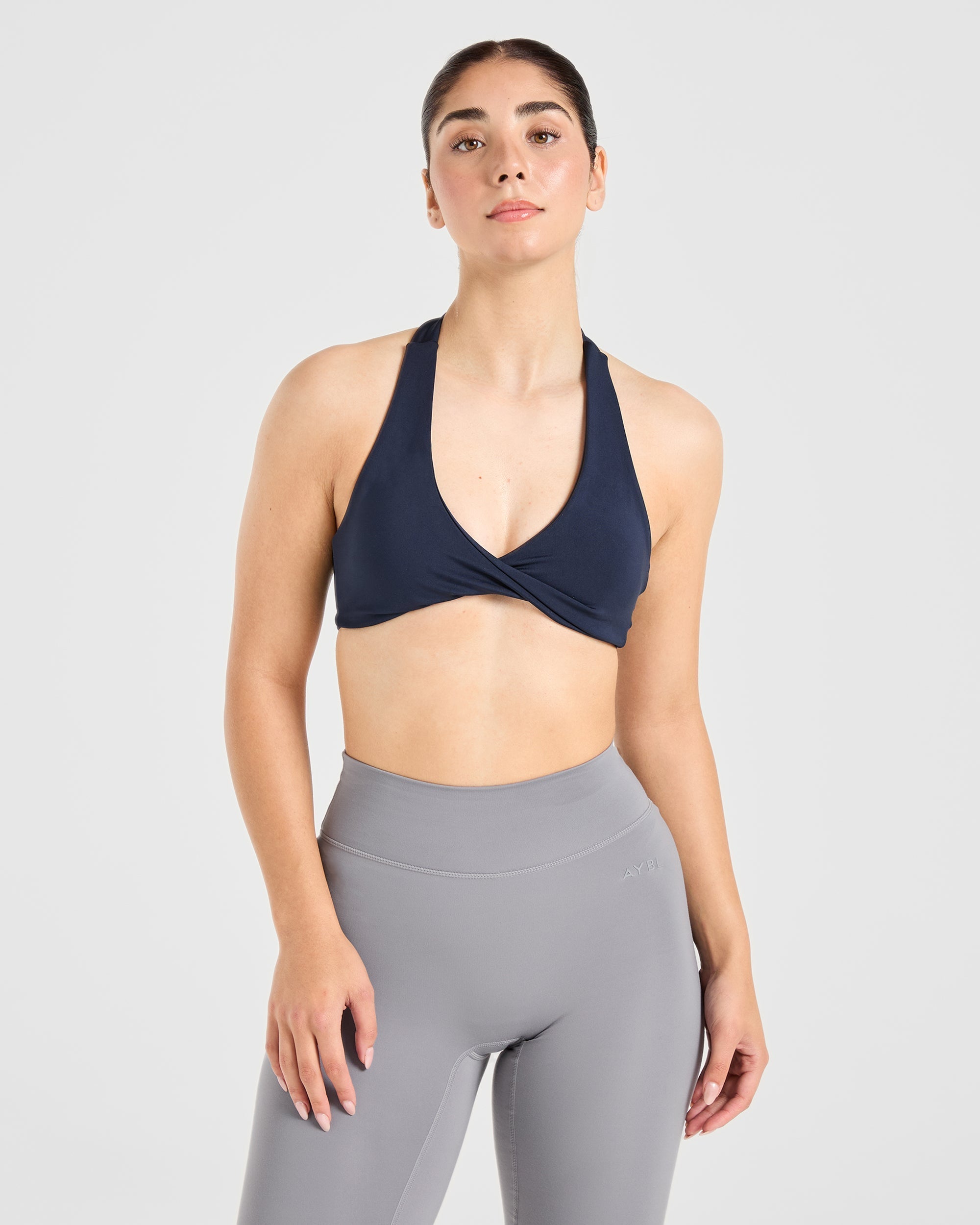 Sports Bra Halterneck Esencial - Azul Marino