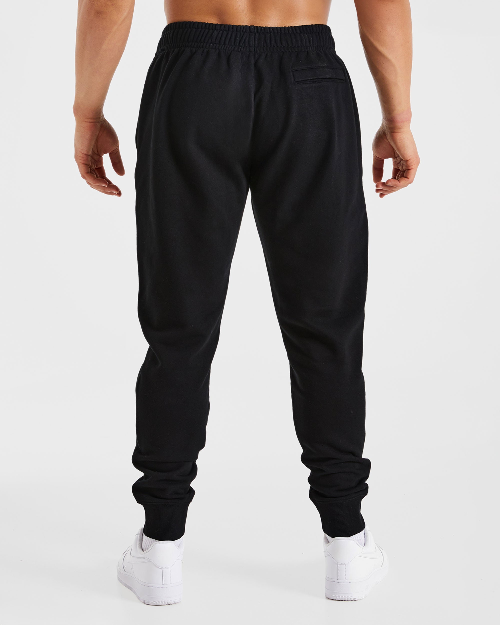 Joggers Esenciales - Negro
