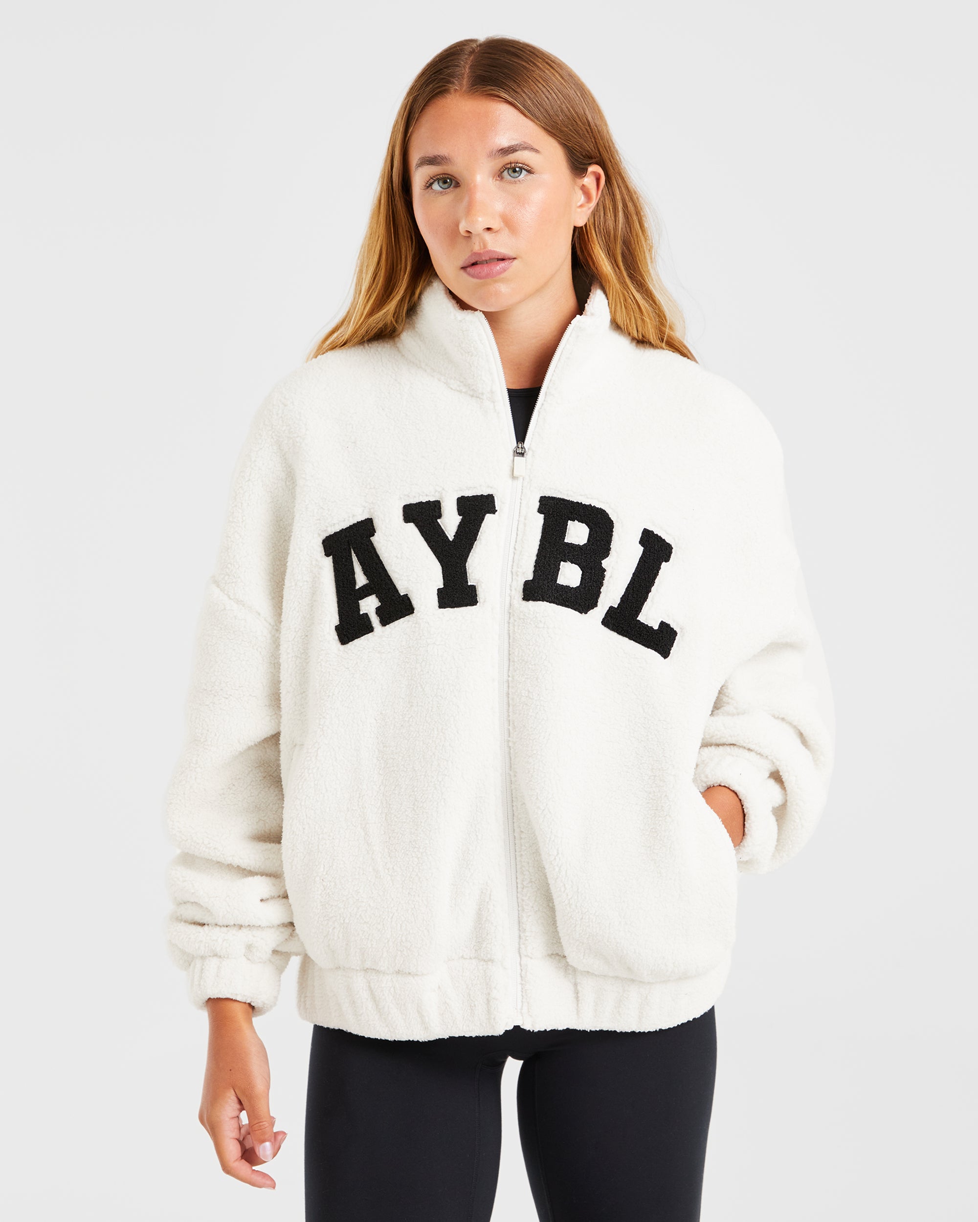 Chaqueta de Fleece Oversized con Cremallera Varsity - Crema