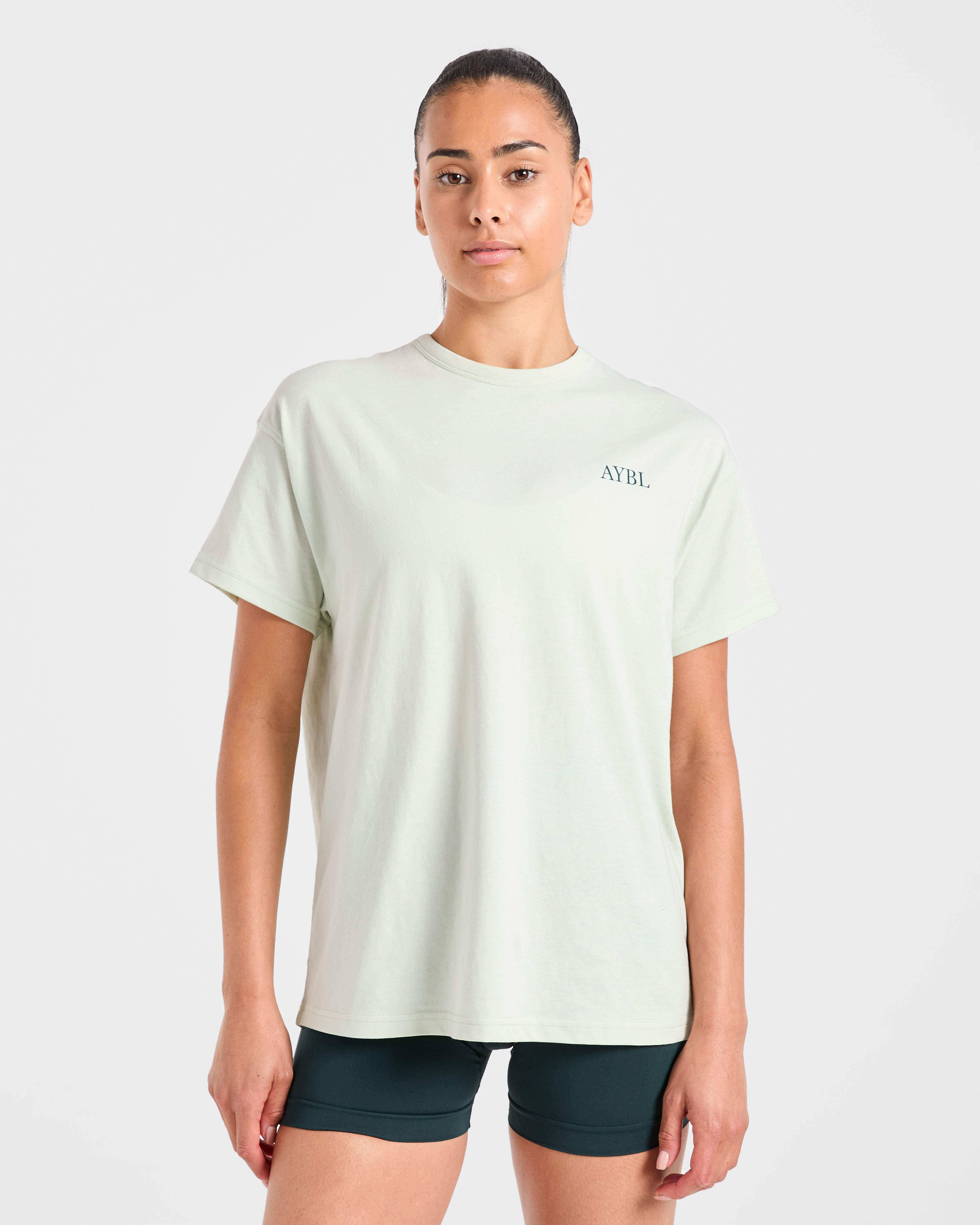 Camiseta Oversized con Estilo de Club Deportivo AYBL - Verde