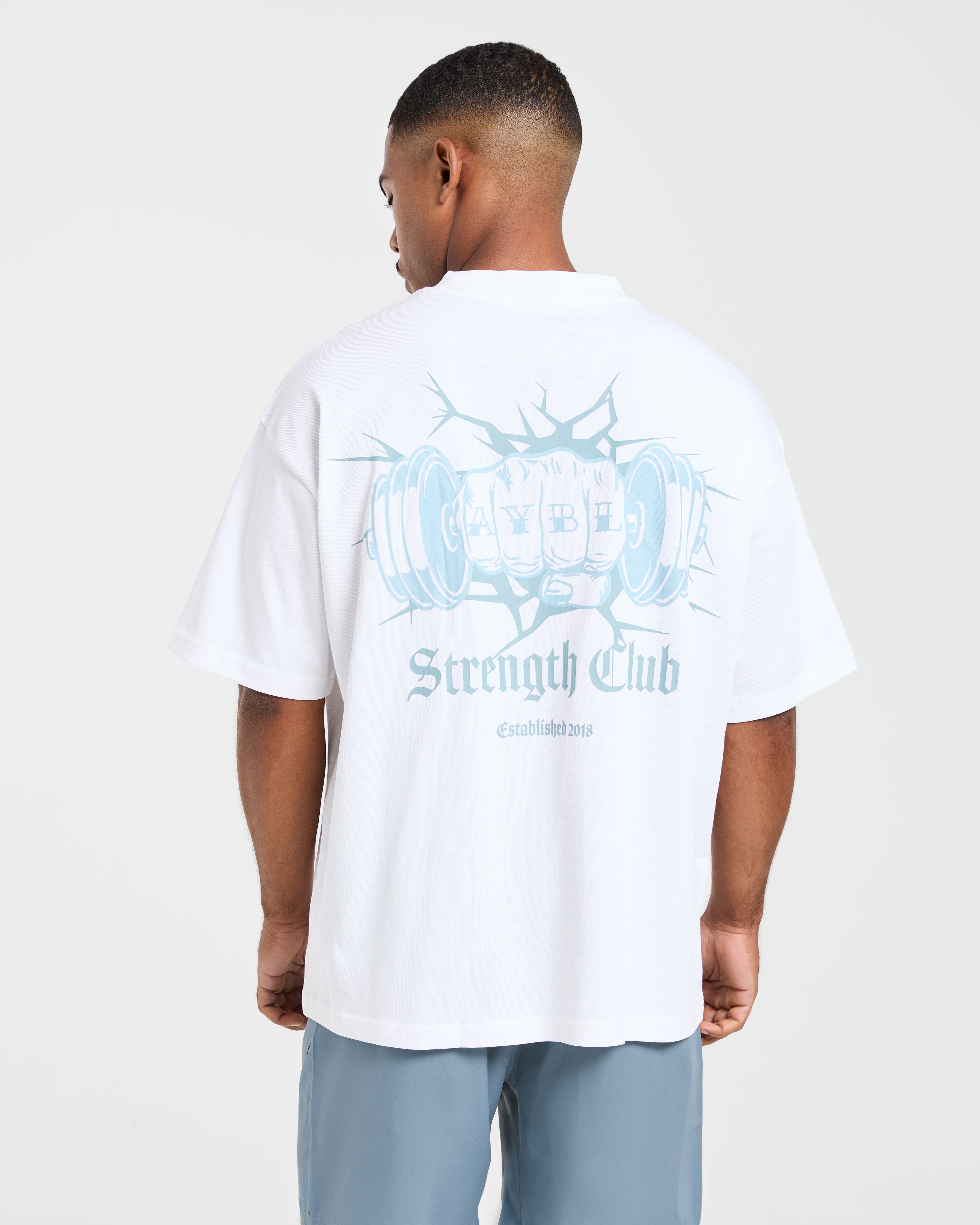 Camiseta Oversized AYBL Strength Club - Blanco/Azul