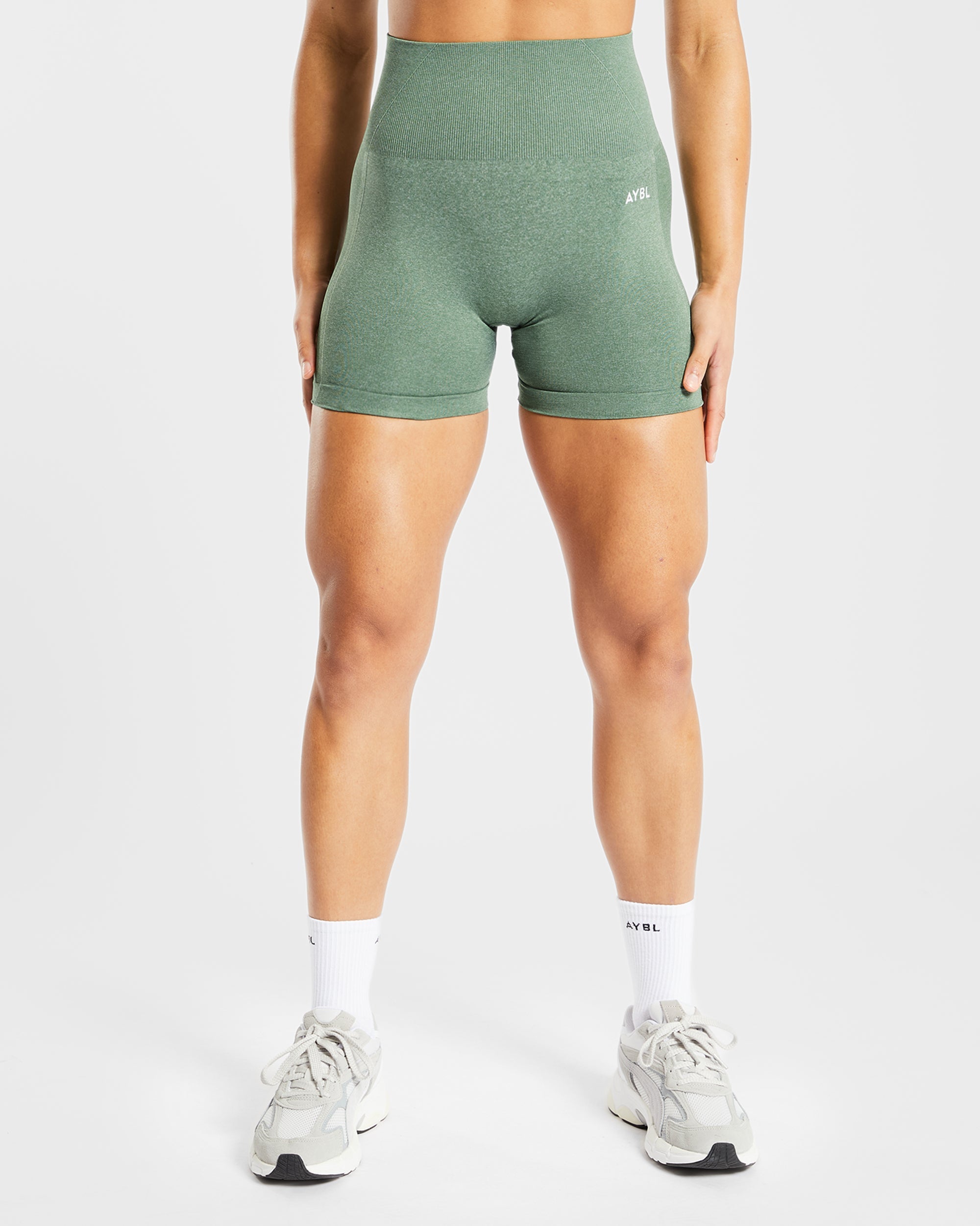 Shorts sin costuras Empower - Oliva marl