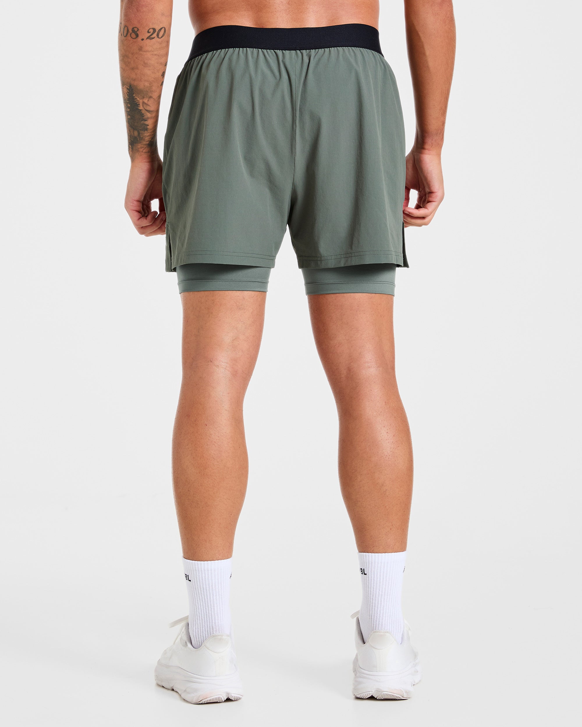 Pantalones cortos Signature 2 en 1 - Olivo oscuro