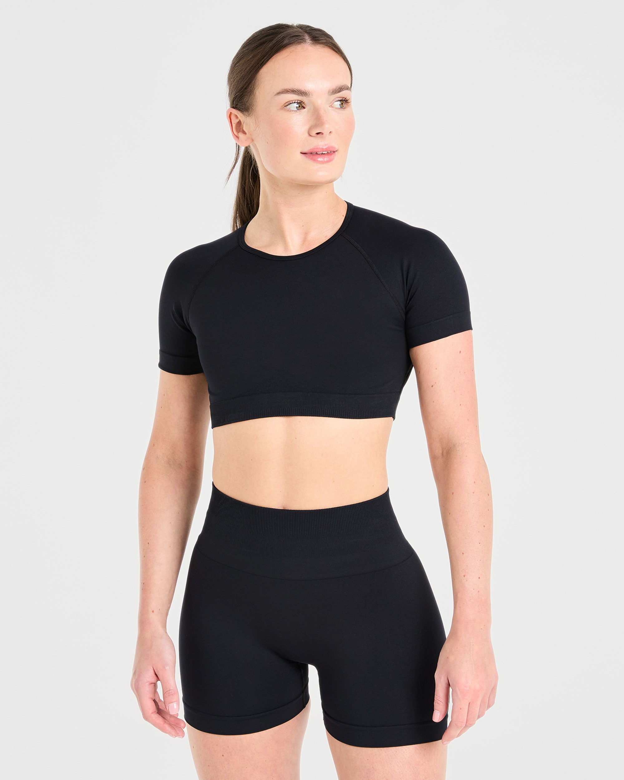 Crop Top Sin Costuras Power - Negro