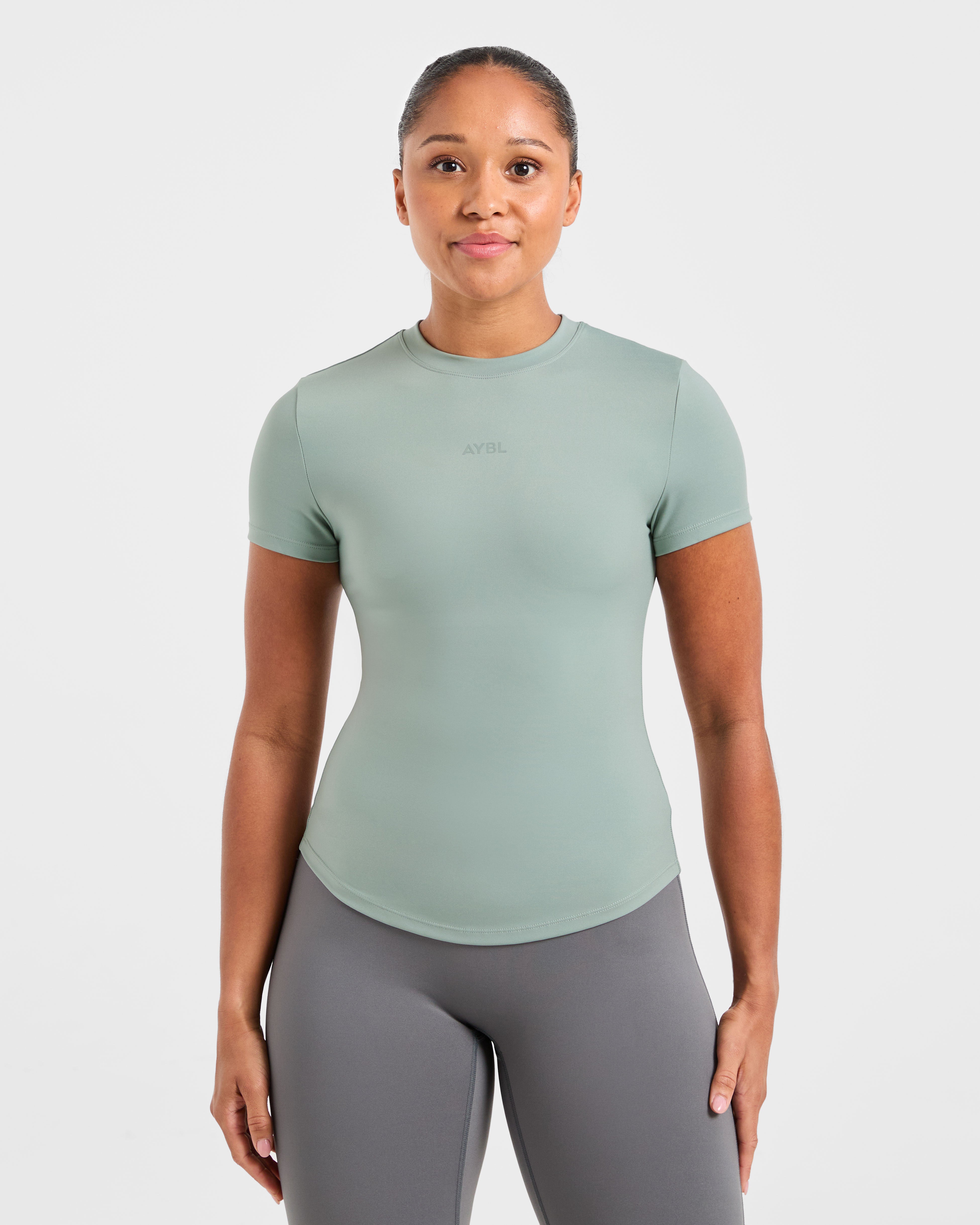 Camiseta Sculpt - Salvia Apagado