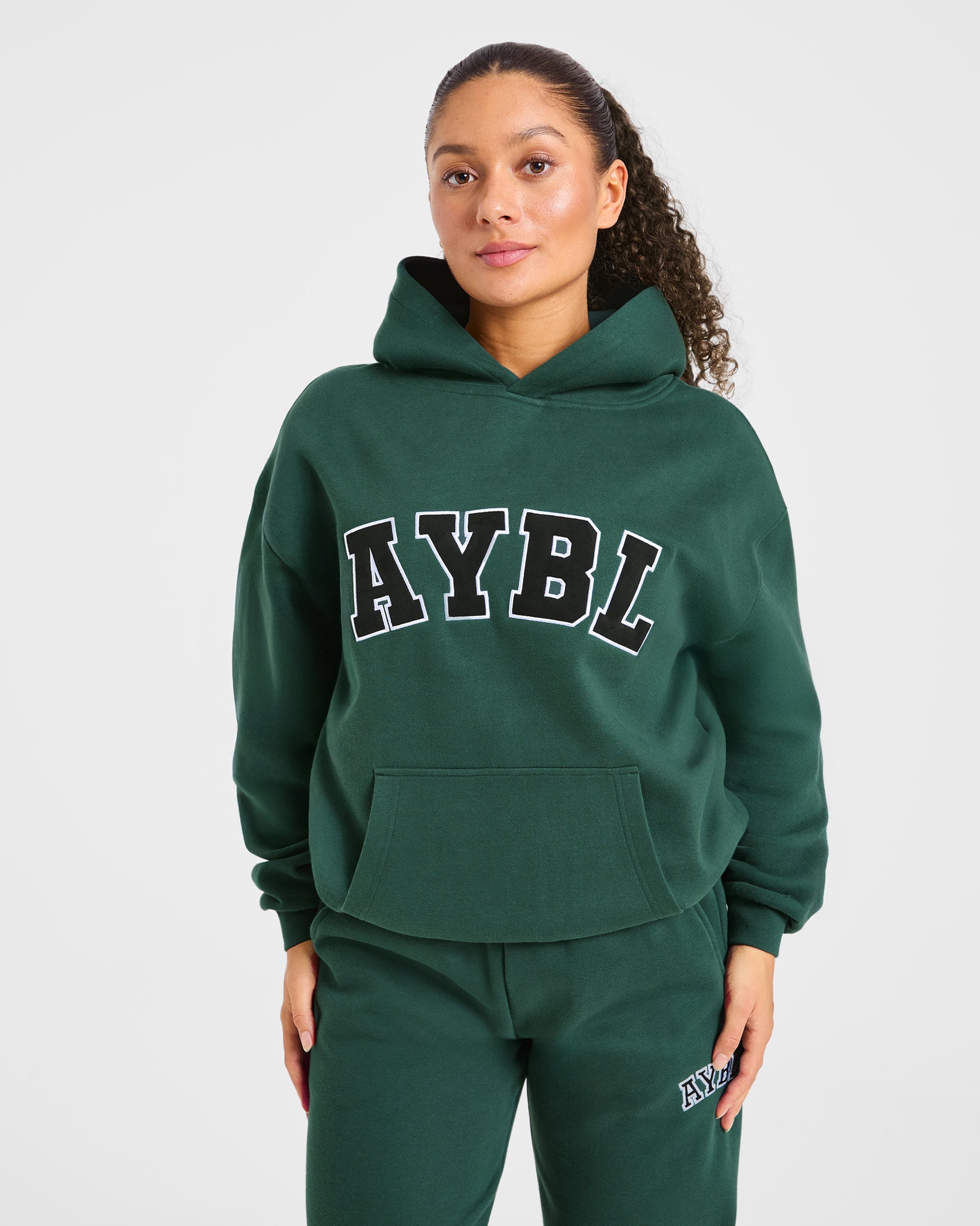 Sudadera Oversized Varsity 2.0 - Bosque Oscuro