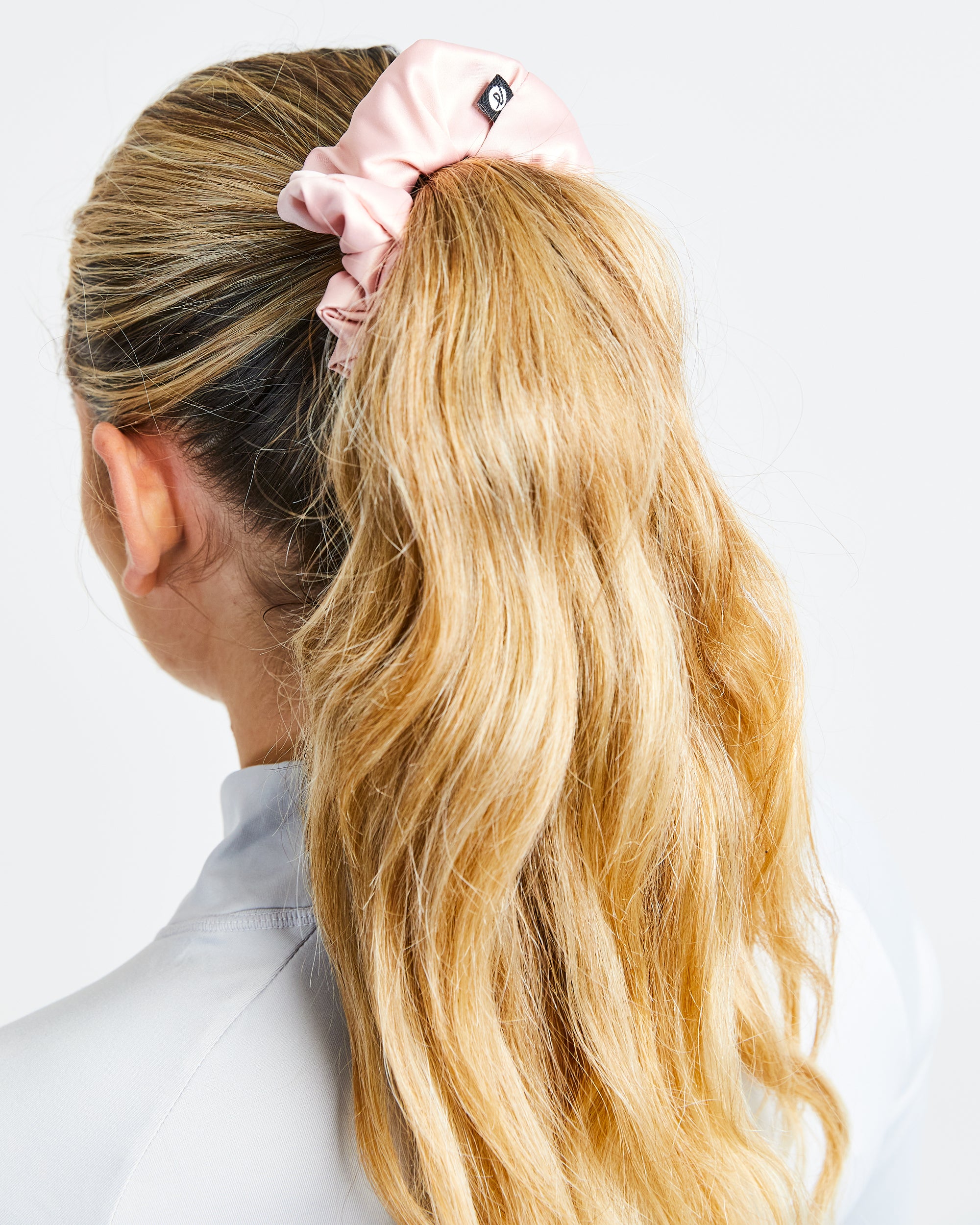 Juego de 4 Scrunchies - Blanco/Champán/Rosa/Moca