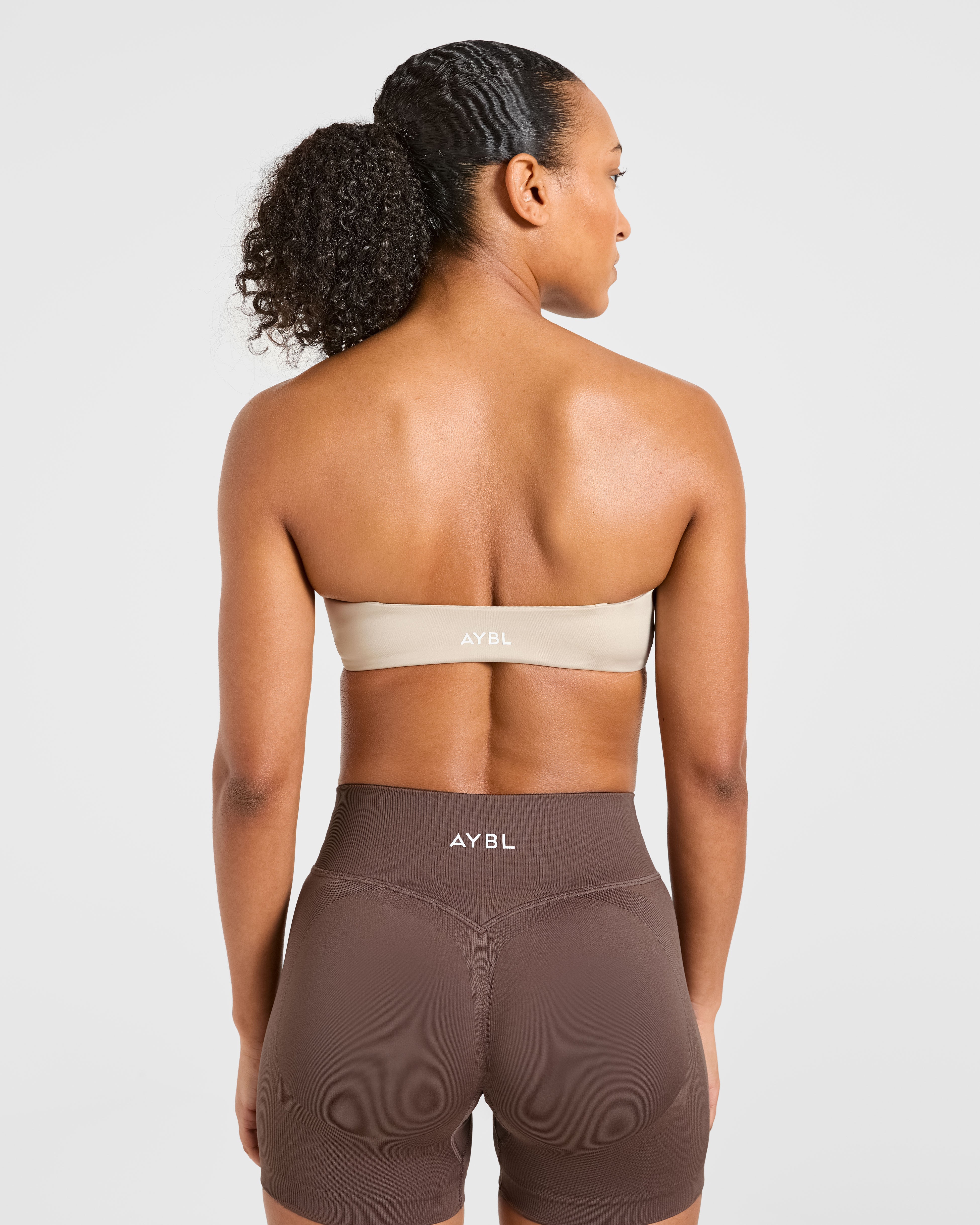 Sports Bra Bandeau Esencial - Arena Tostado