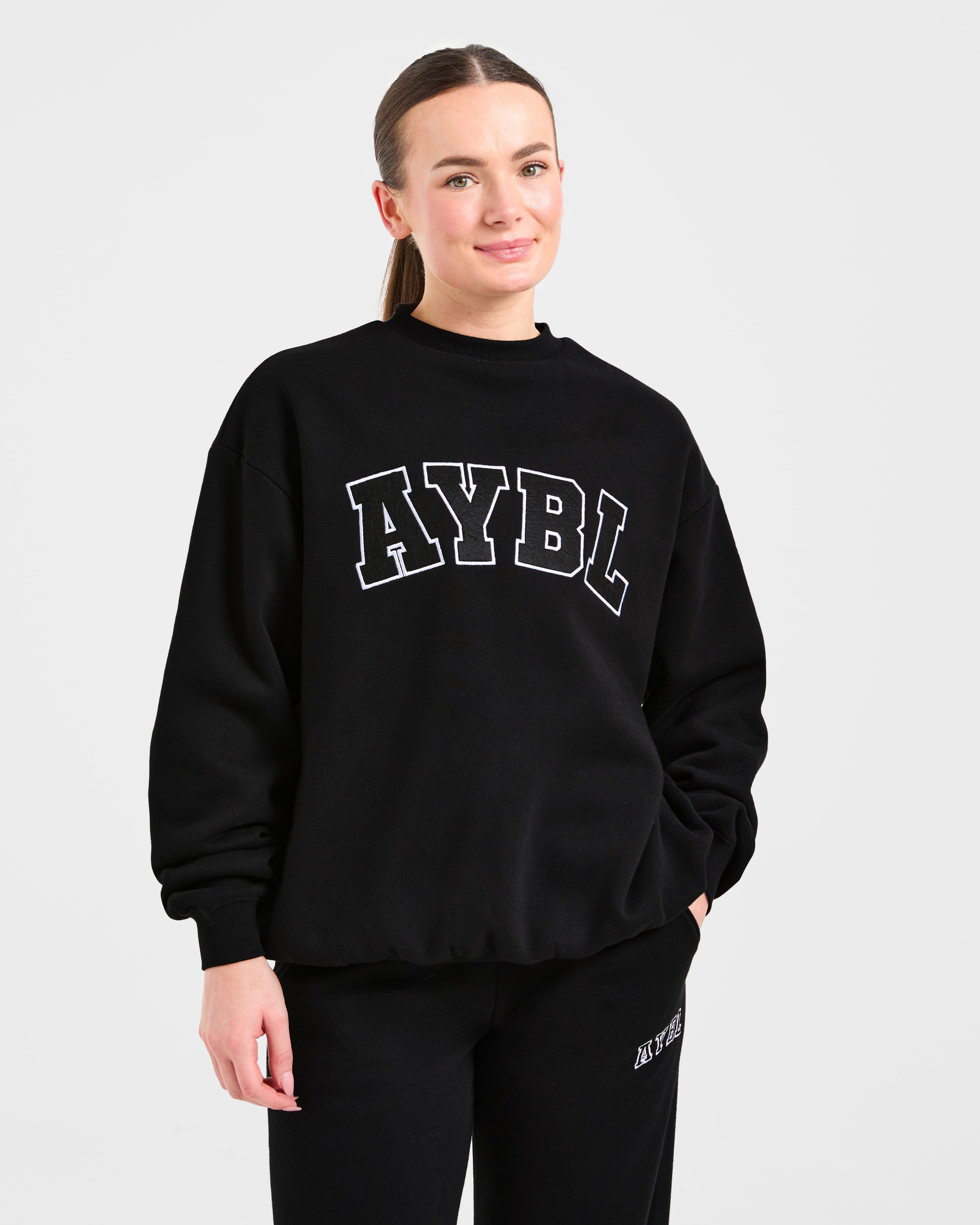 Sudadera Oversized Varsity 2.0 - Negro