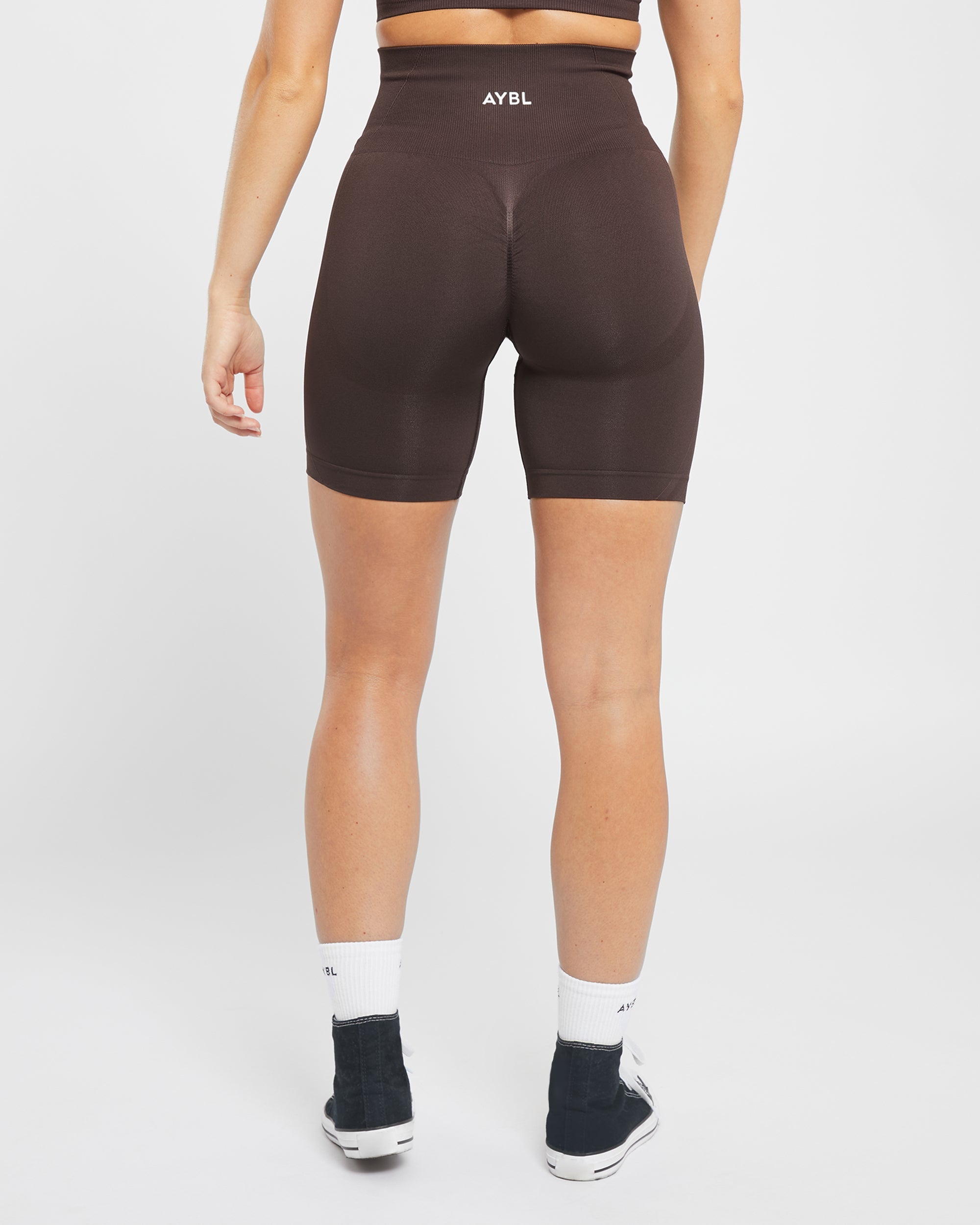 Empodera tus pantalones cortos de ciclismo sin costuras - Marrón Cacao