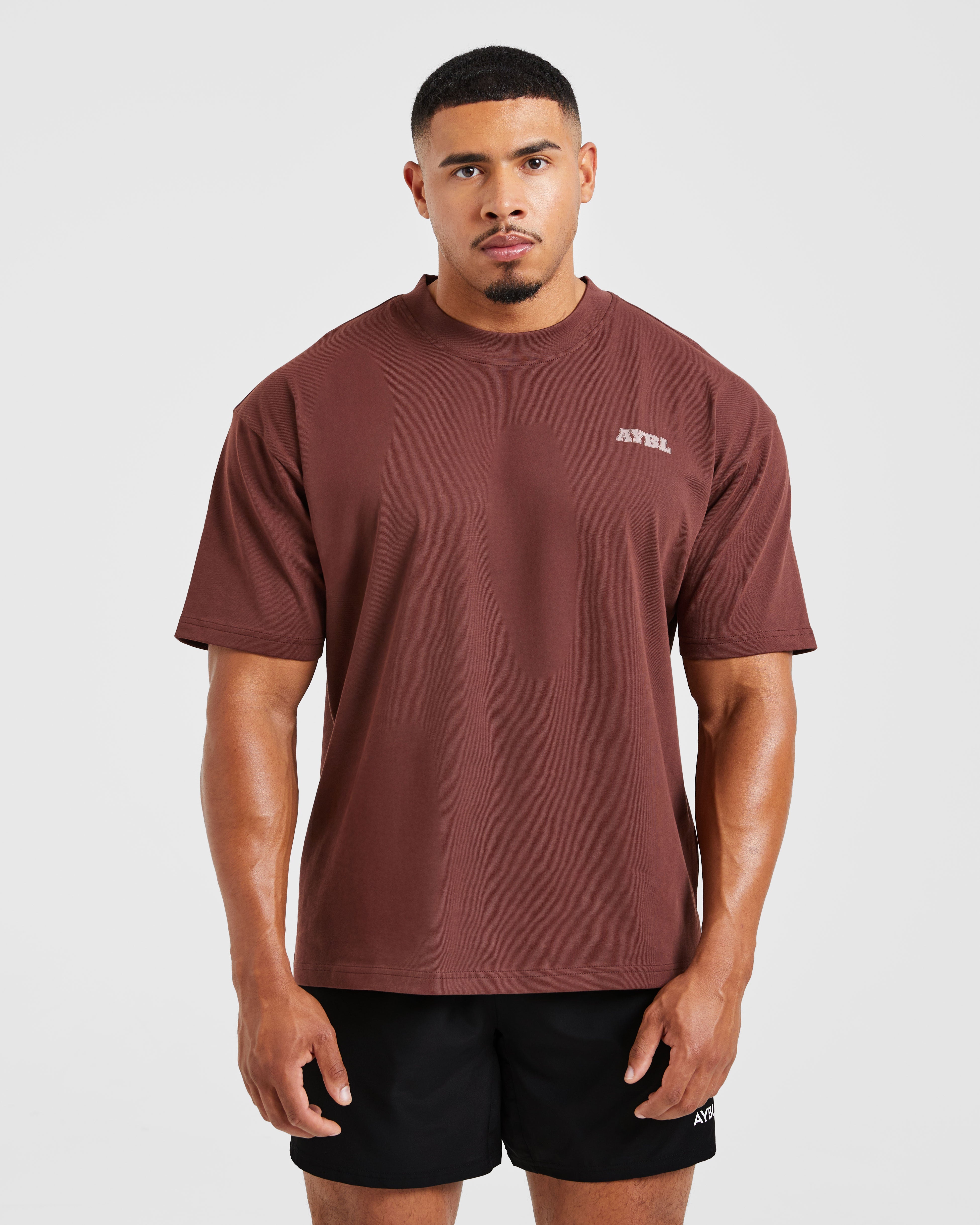 Camiseta Oversized Global - Rojo Intenso