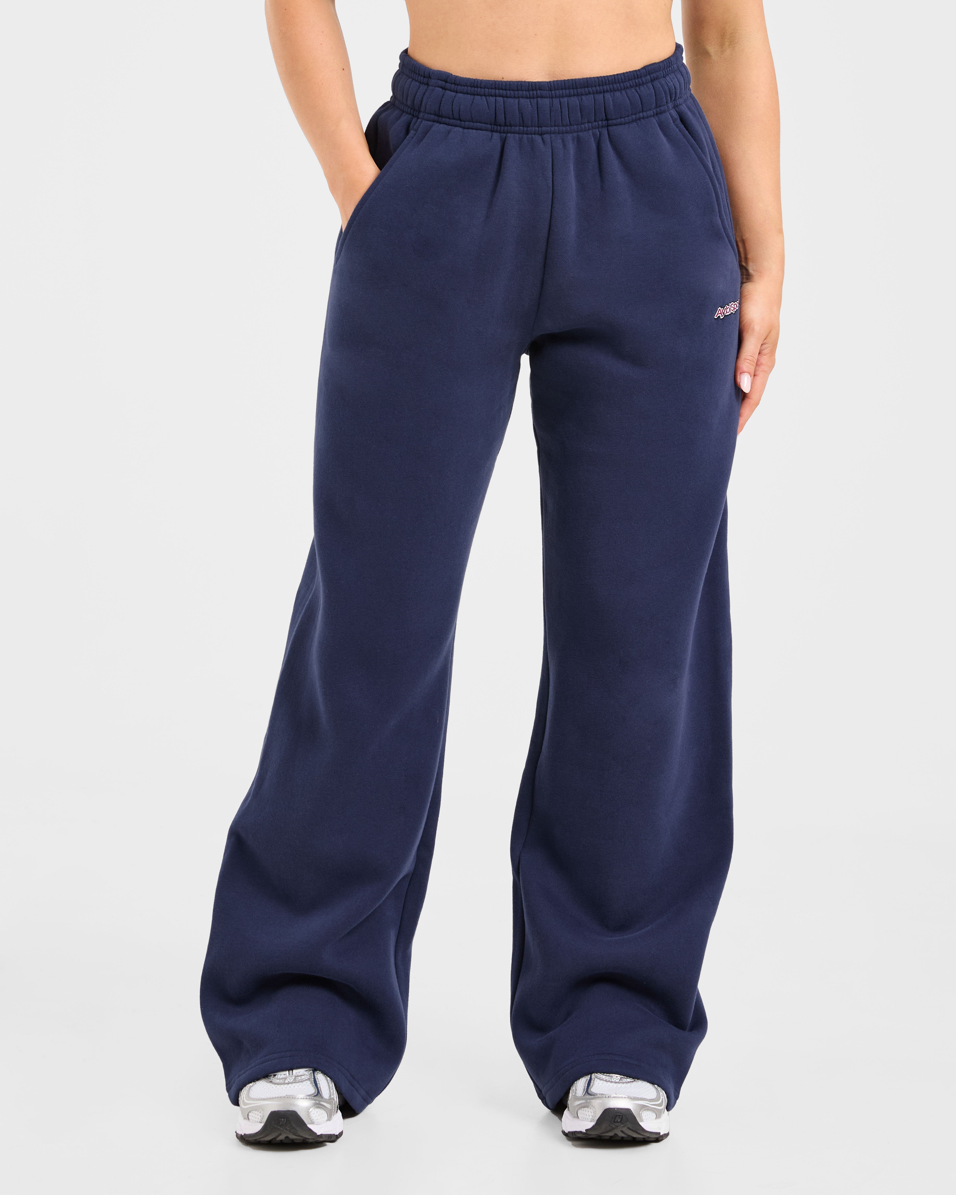 Pantalones Jogger Oversized de Línea Deportiva AYBL - Azul Marino