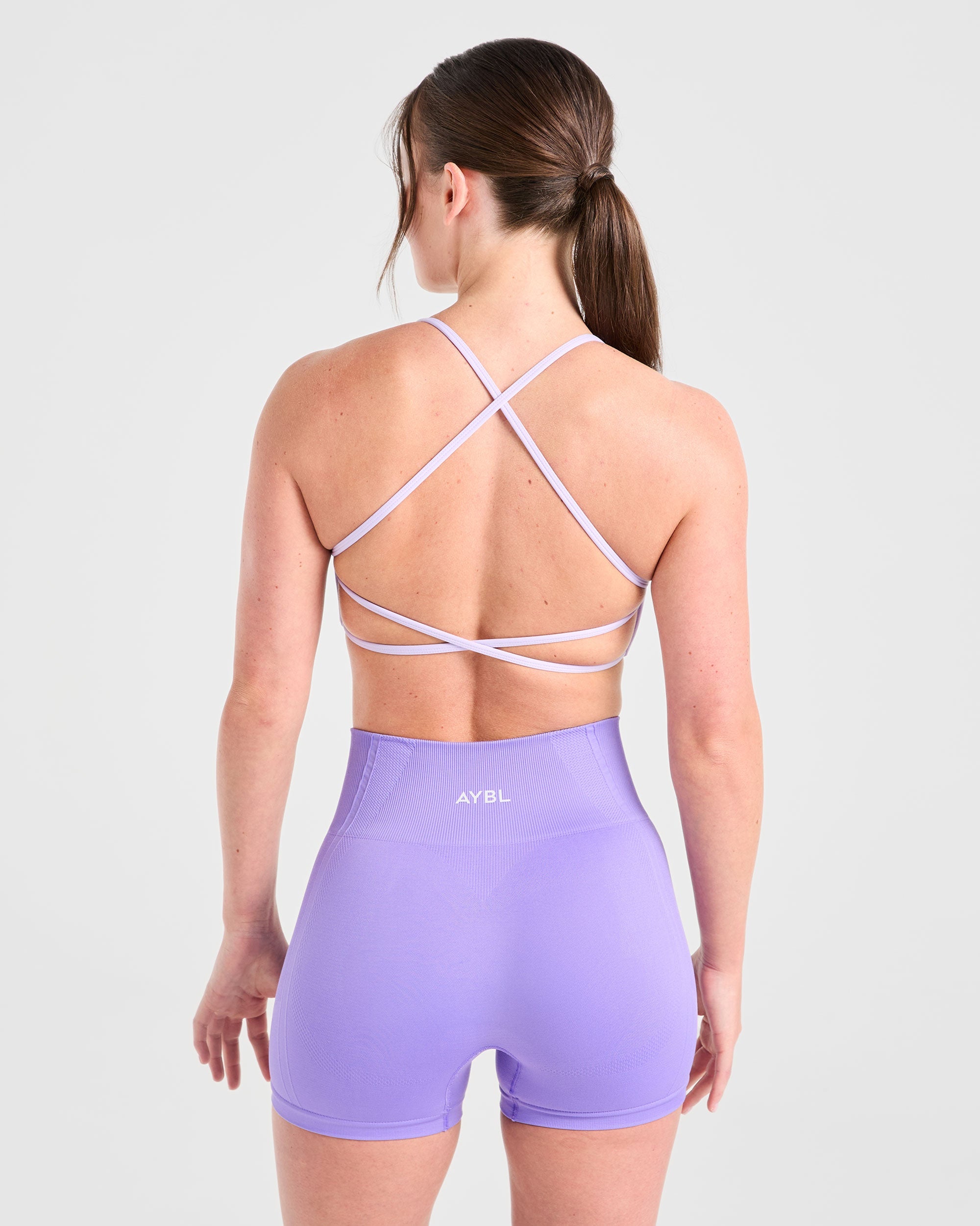 Essential Crossback Sports Bra - Púrpura Pastel