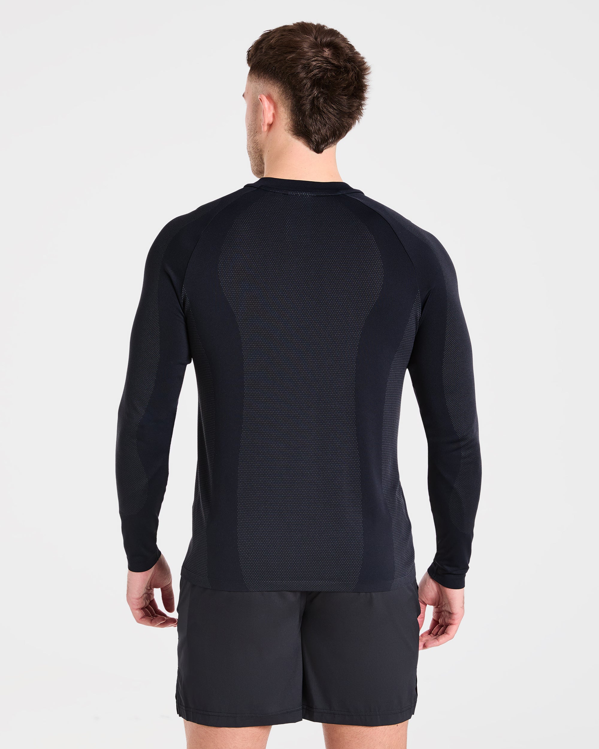 Attain Camiseta de Manga Larga Sin Costuras - Negro