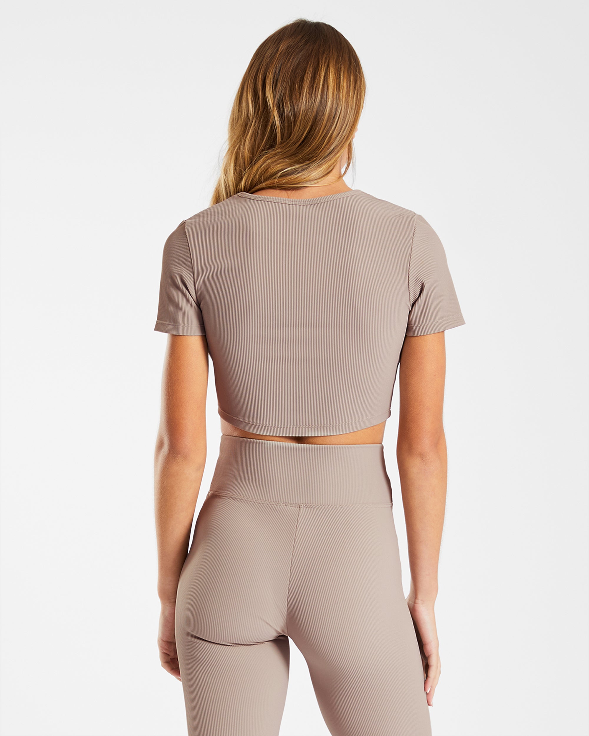 Top Corto Ribeteado Sculpt - Taupe