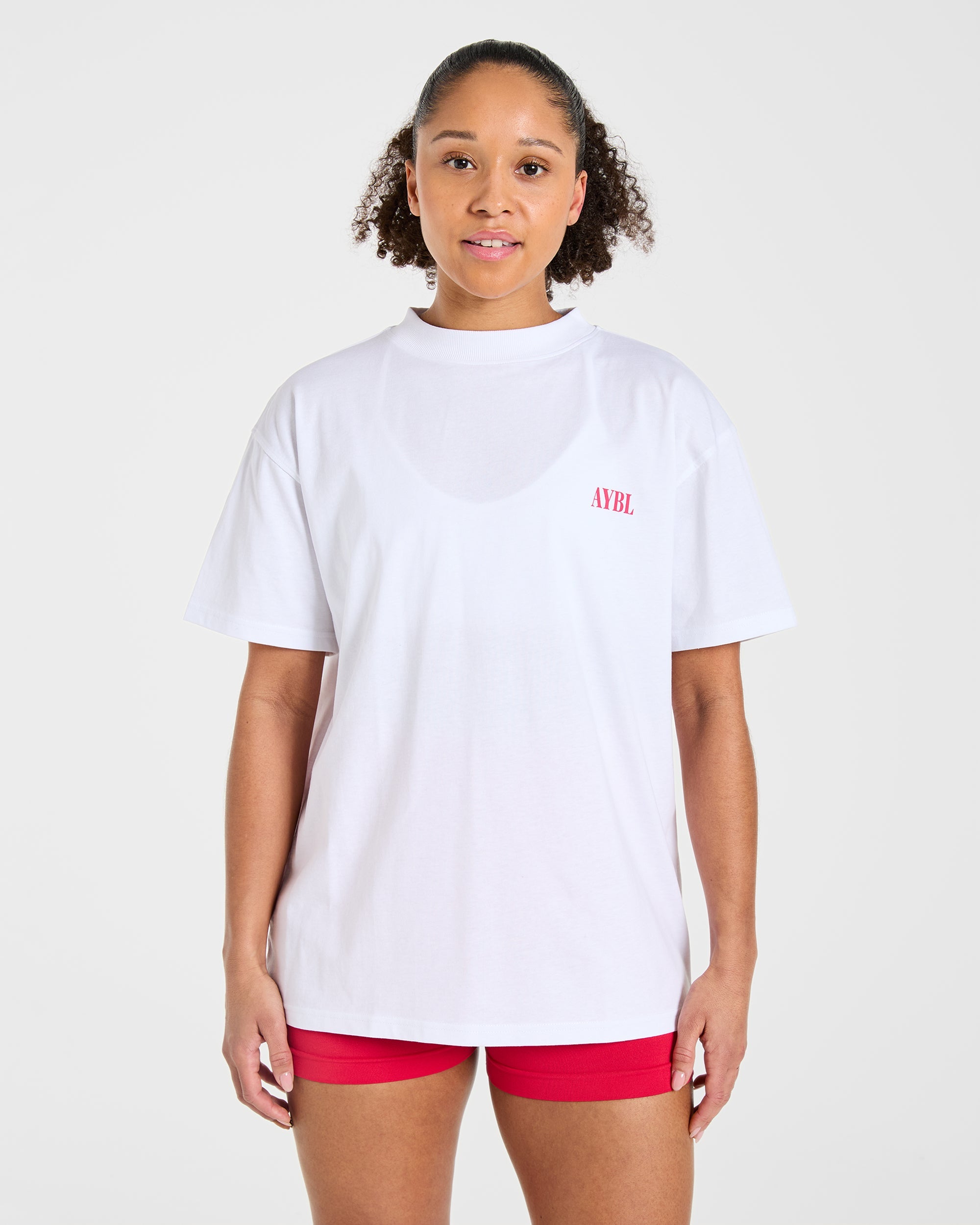 Camiseta Oversized de AYBL Studio - Blanco