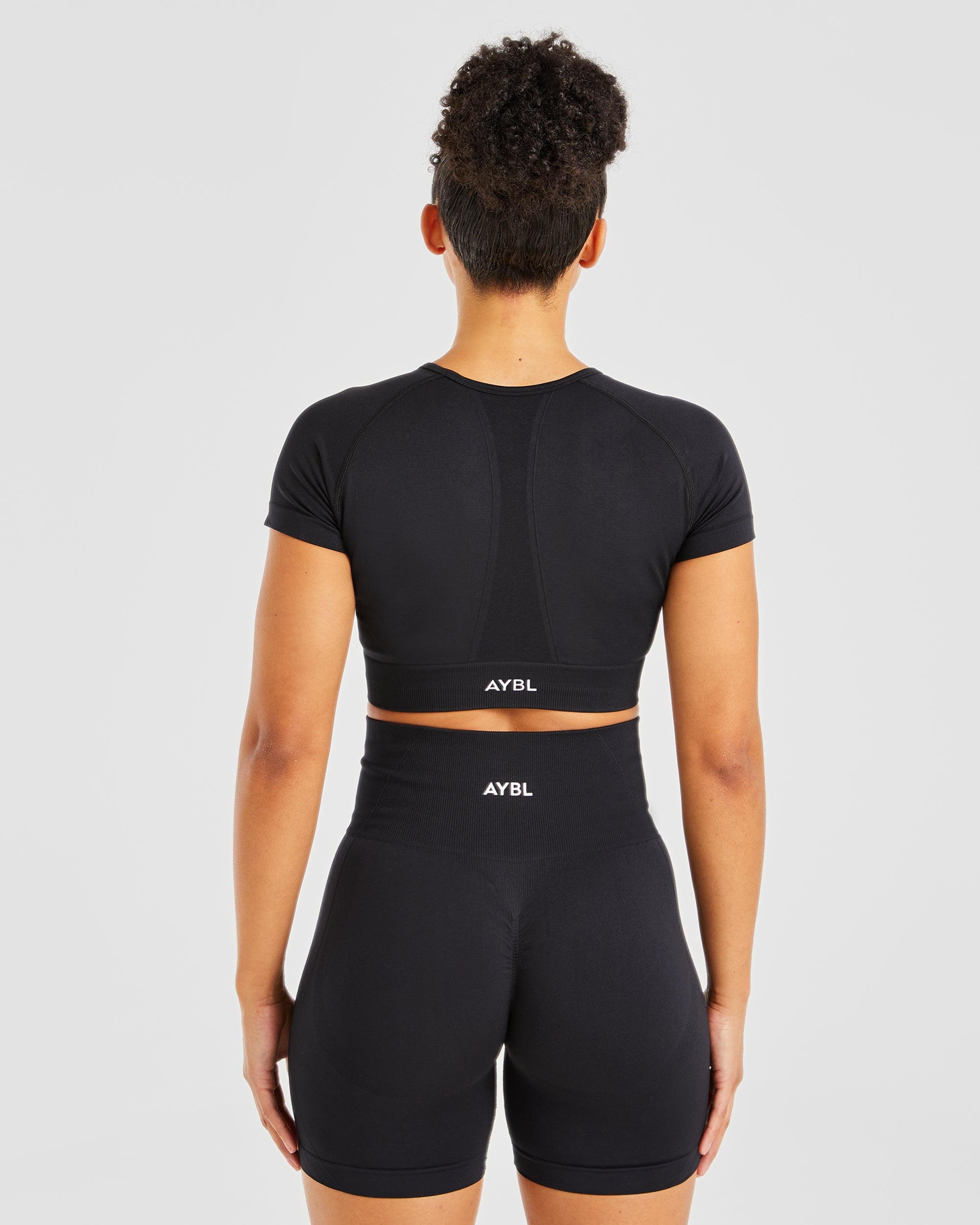 Crop Top Sin Costuras Empower - Negro