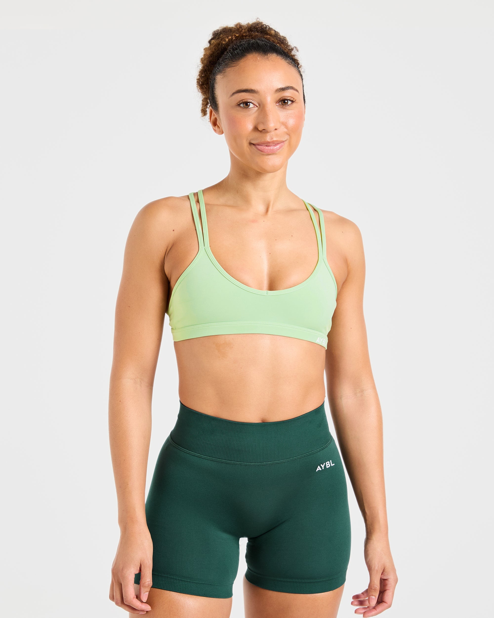 Sports Bra Essential con Tirantes - Verde Suave