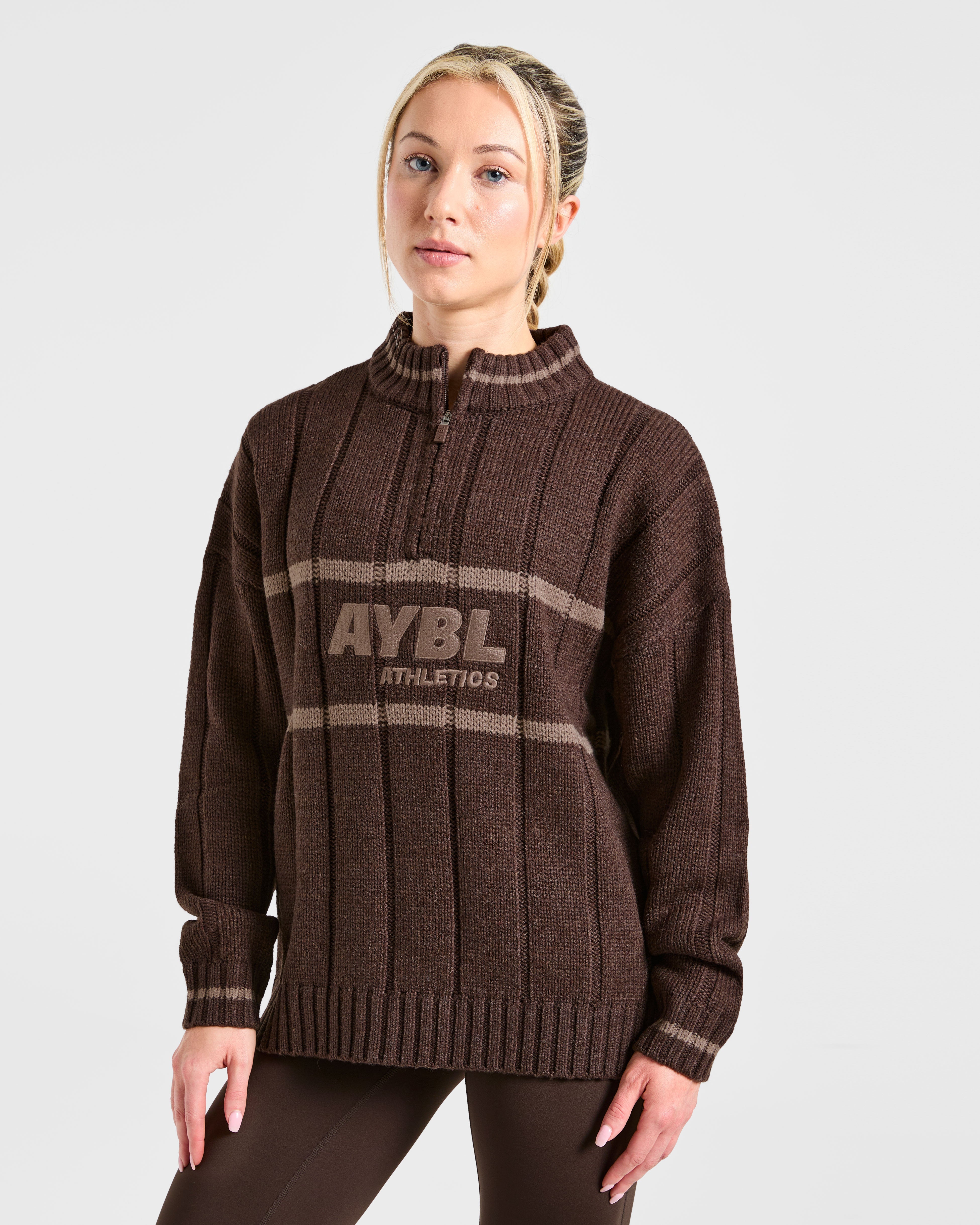 Athletics Oversized Knitted 1/4 Zip - Marrón