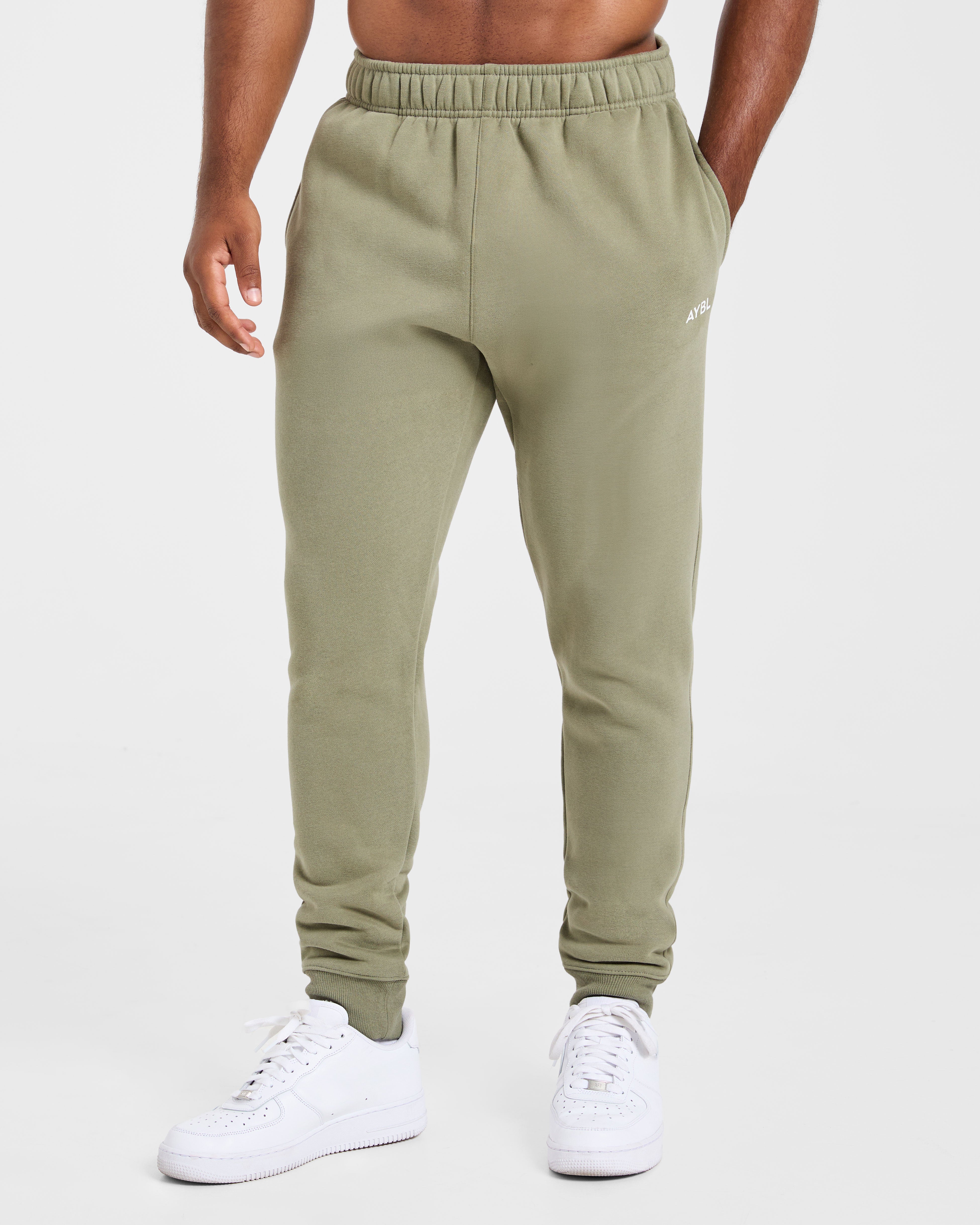 Joggers Esenciales - Olivo Desierto